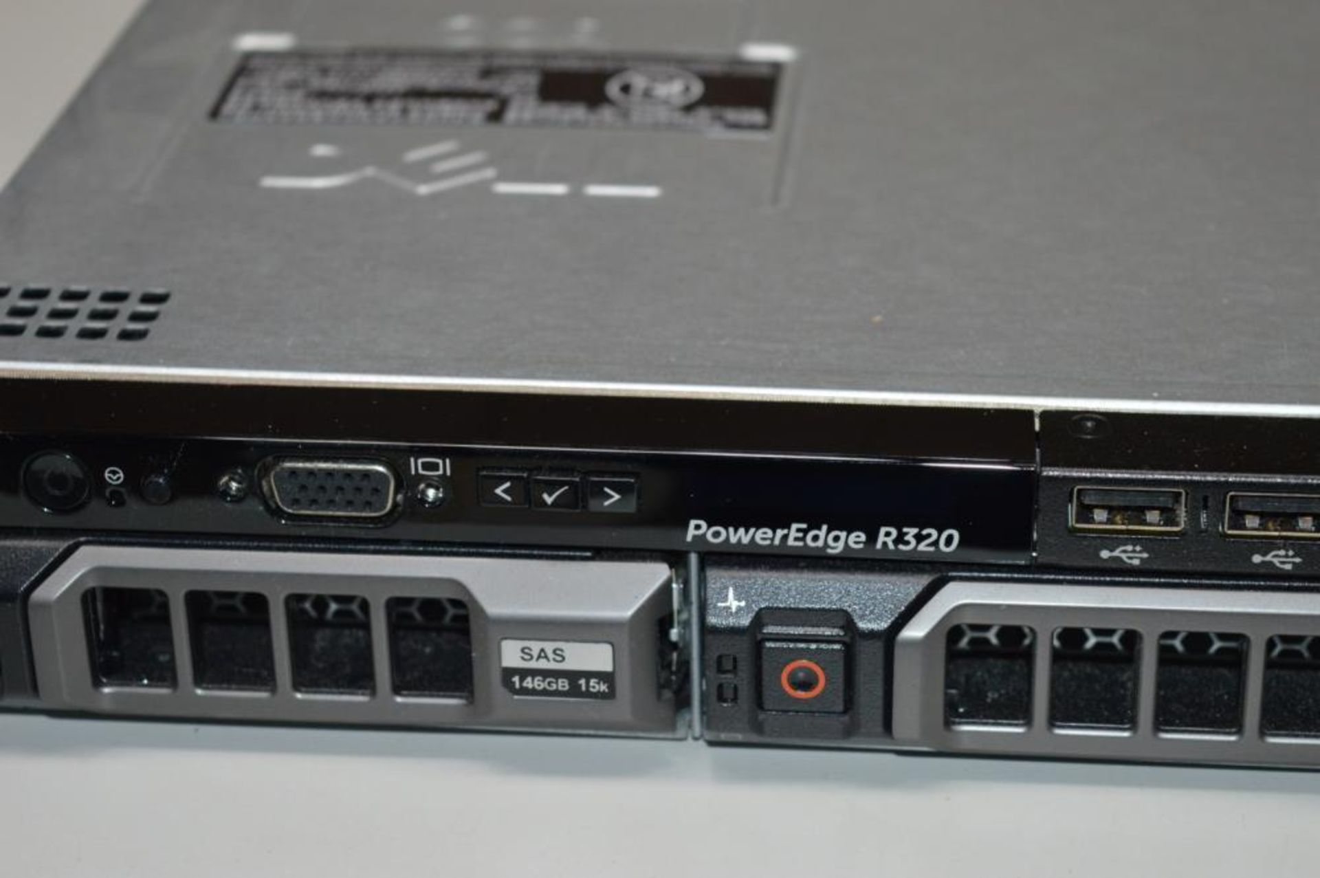1 x Dell PowerEdge R320 Rack Mount Server - Features Intel Xeon E5-2407 Quad Core Processor and 4gb - Image 3 of 5