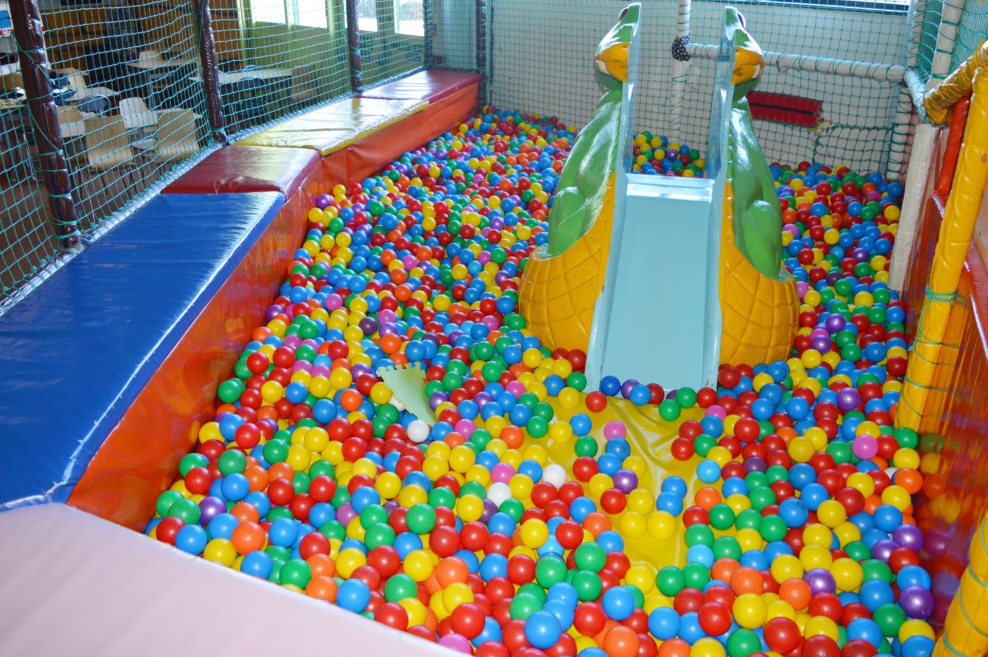 Botany Bay Puddletown Pirates Ball Pit Area - Features Padded  Diving Ledge, Entrance Steps - Image 6 of 17