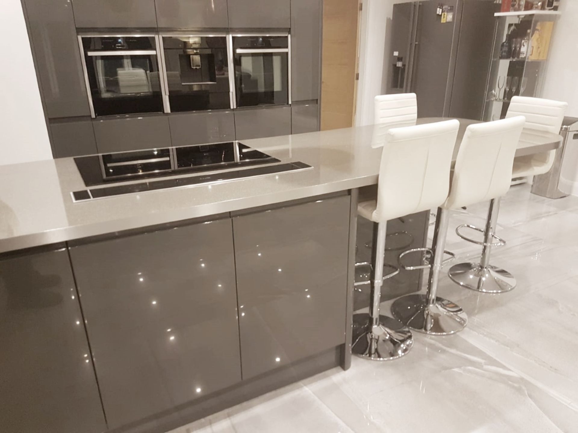 1 x Handleless Bespoke Fitted WREN Kitchen With Integrated Neff Appliances And Laminate Worktops - Image 70 of 72