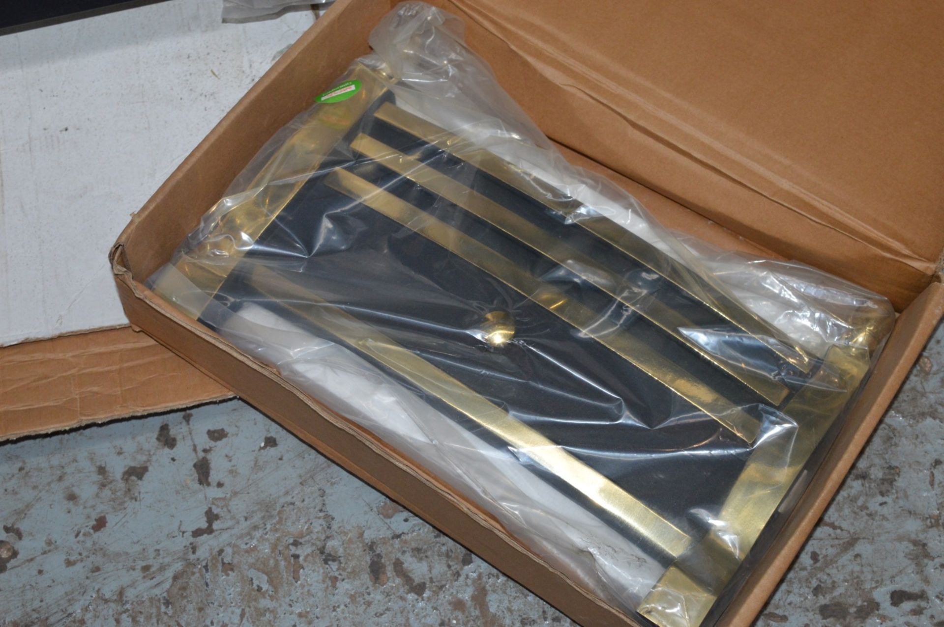 1 x Valor Dimension Lyrica BBU Electric Fire in Black and Gold - New and Unused - Model 845 - - Image 5 of 6