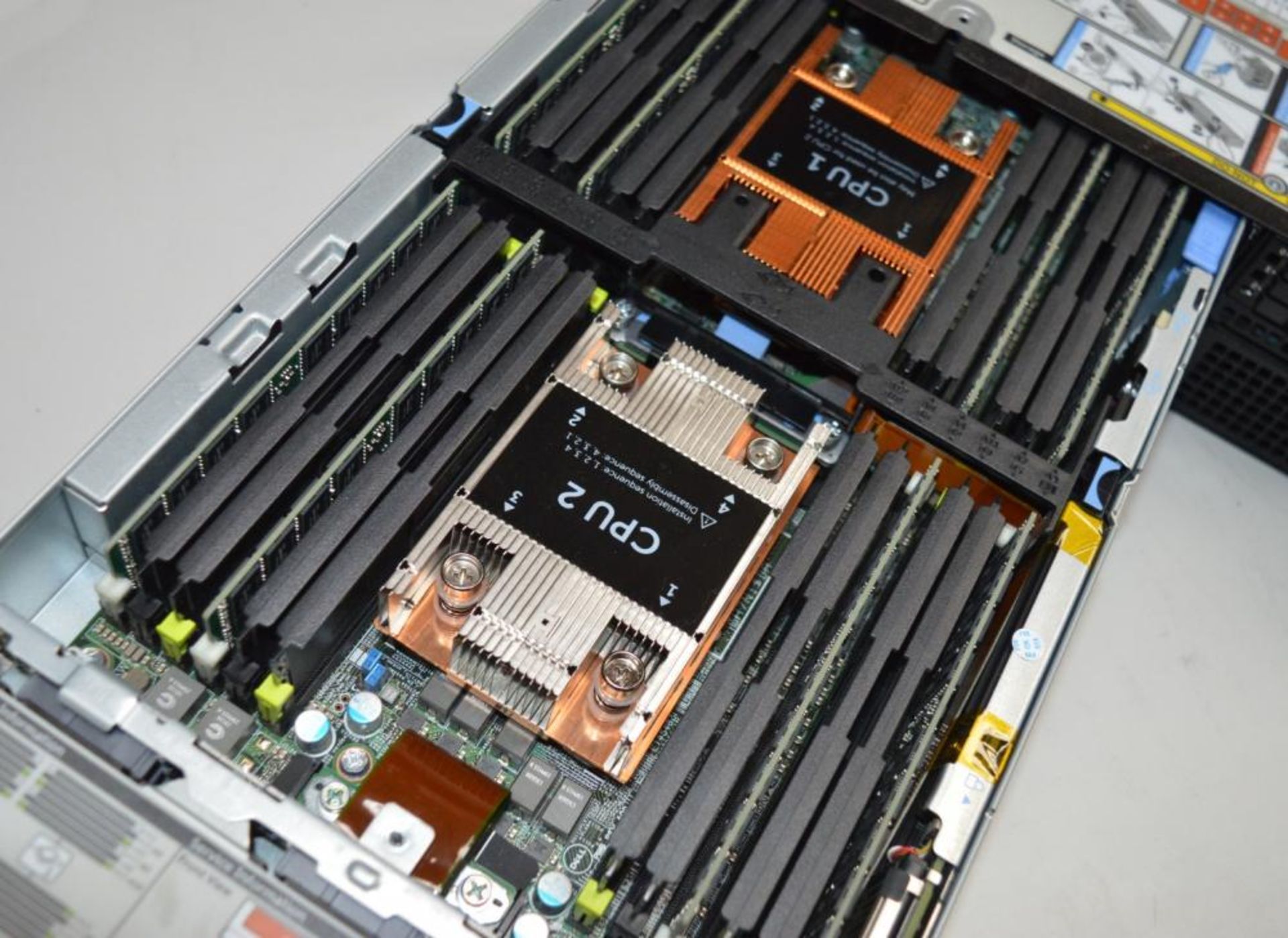 1 x Dell Power Edge FX2S Enclosure With Two Poweredge FC630 Blade Servers, 4 x Xeon E5-2695V3 14 - Image 6 of 8