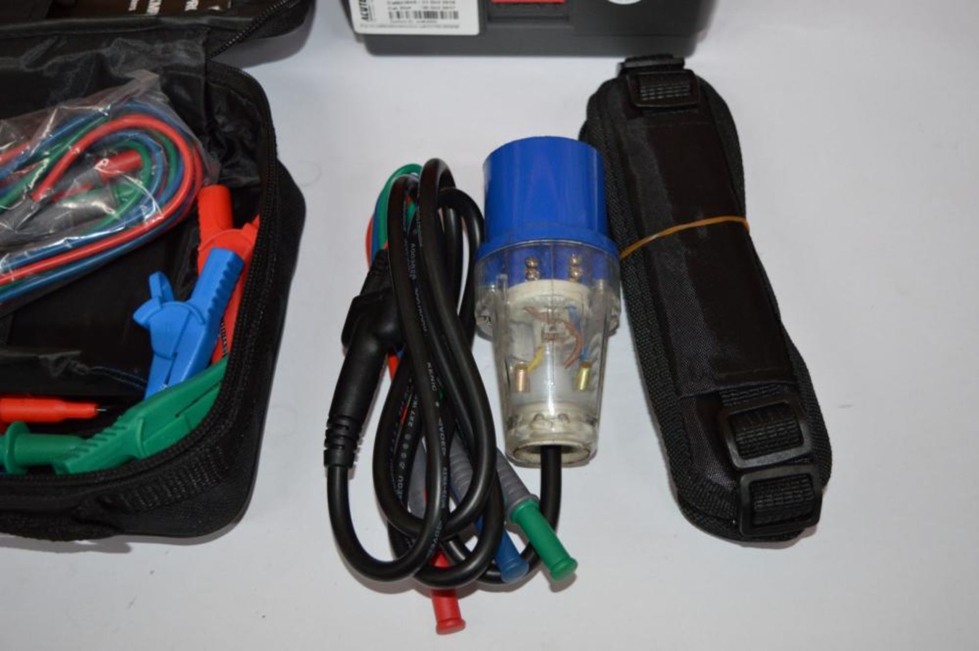 1 x Robin Amprobe Digital RCD Tester With Fast Trip - Model KMP7020 - Boxed With All Accessories - C - Image 2 of 12