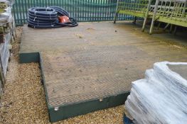 1 x Large Area of Raised Floor Decking - Please See Images For Approx Dimensions - Ref BB000 OS -