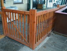 1 x Wooden Fence With Gate - Height 107 x Fence Width 438 x Gate Width 128 cms - BB1138 OS - CL351 -