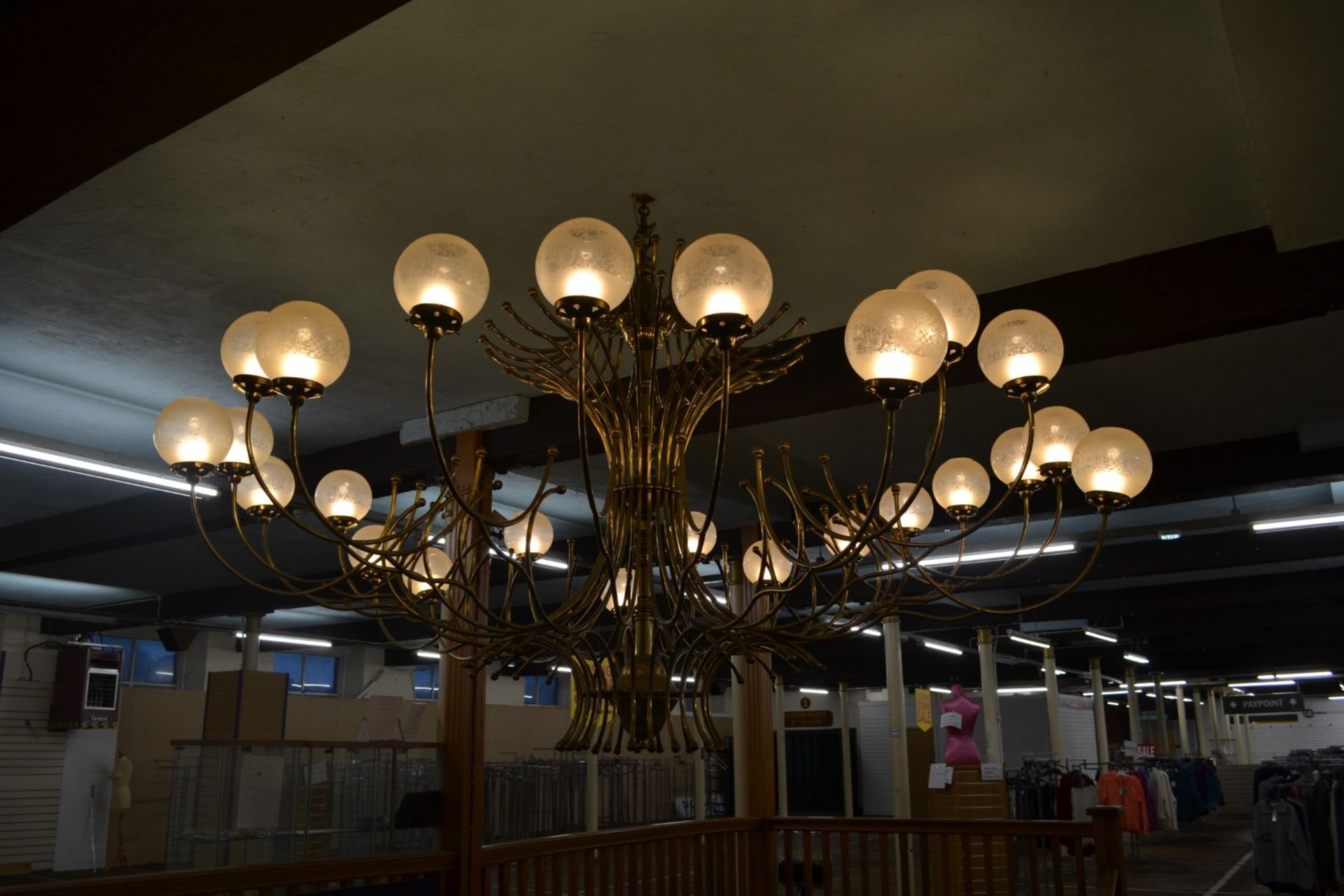 1 x Vintage 24 Light Brass Chandelier With Opaque Globe Shades - 261 cms Width - Ref BB000 - CL351 - - Image 7 of 7