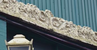 1 x Large Collection of Ornate Paneling Finished in Gold - Approx Length of Building 100ft - BB000