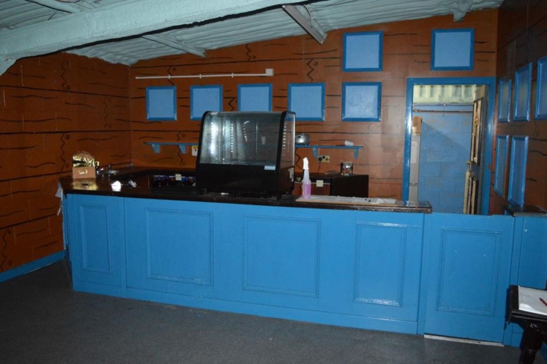 1 x Drinks Bar in Blue With Wooden Counter Top - Includes Backbar Storage and Single Handwash Basin - Image 2 of 11