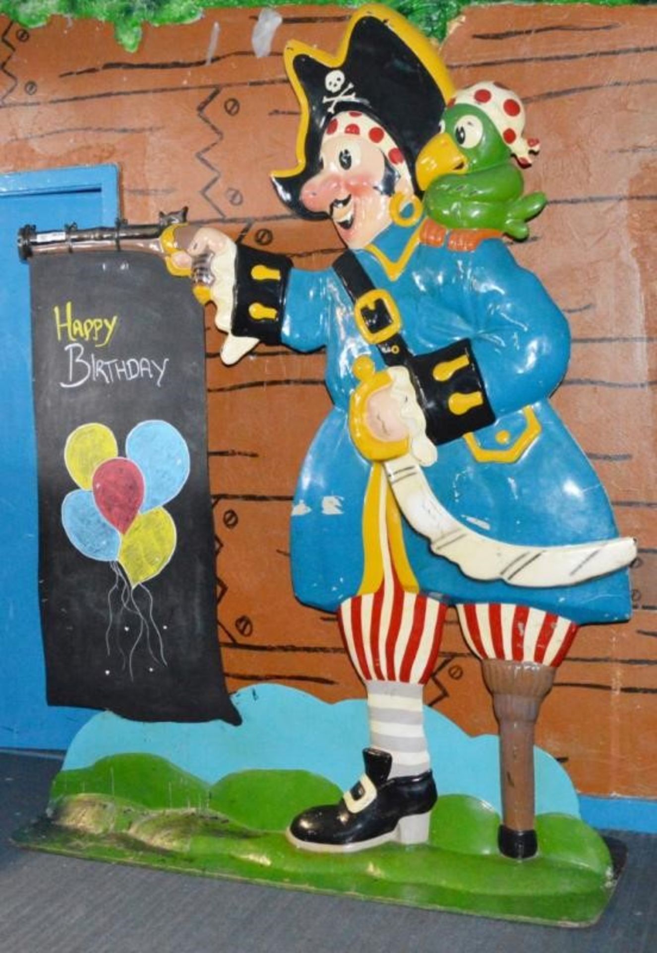 1 x Puddletown Pirate Notice Board - Huge 7.7ft Size - H235 x W190 cms - Ref BB229 PTP - CL351 - Loc - Image 2 of 6