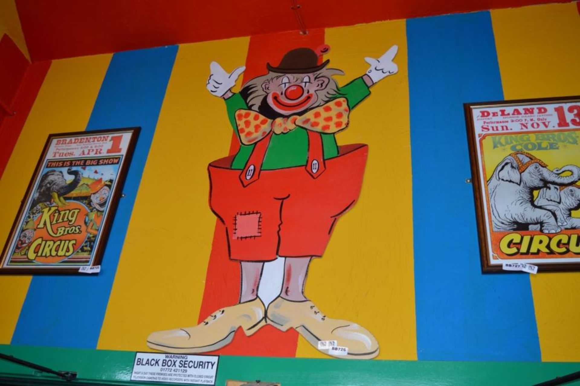 1 x Wooden Clown Painted Cut Out - Sze: 4 x 2ft - Ref BB726 - CL351 - Location: Chorley PR6 - Image 2 of 2
