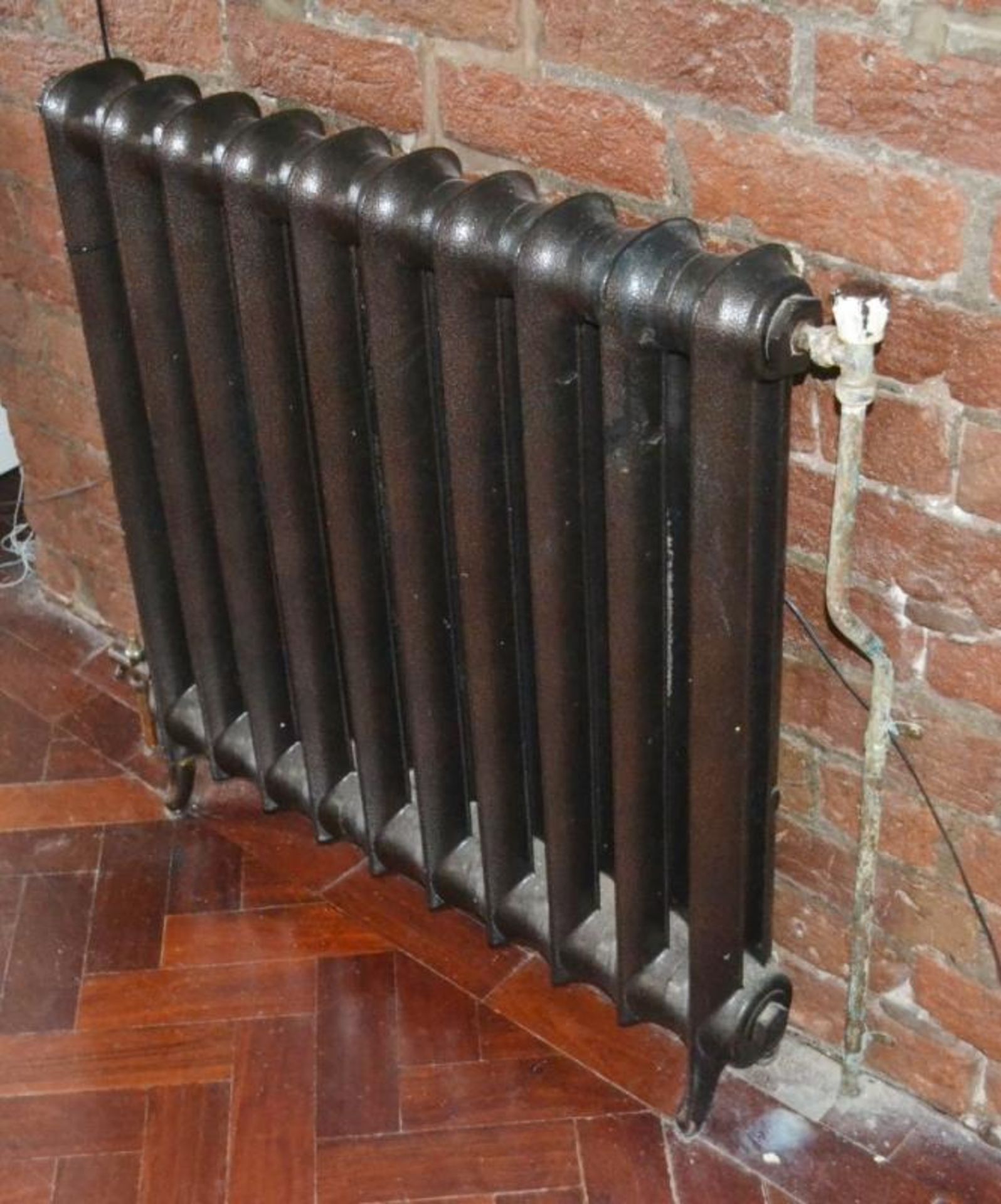 2 x Vintage Cast Iron Radiators With 10 Panels Each - H80 x W80 x D12 cms - Ref BB000 TF - CL351 - L - Image 2 of 4