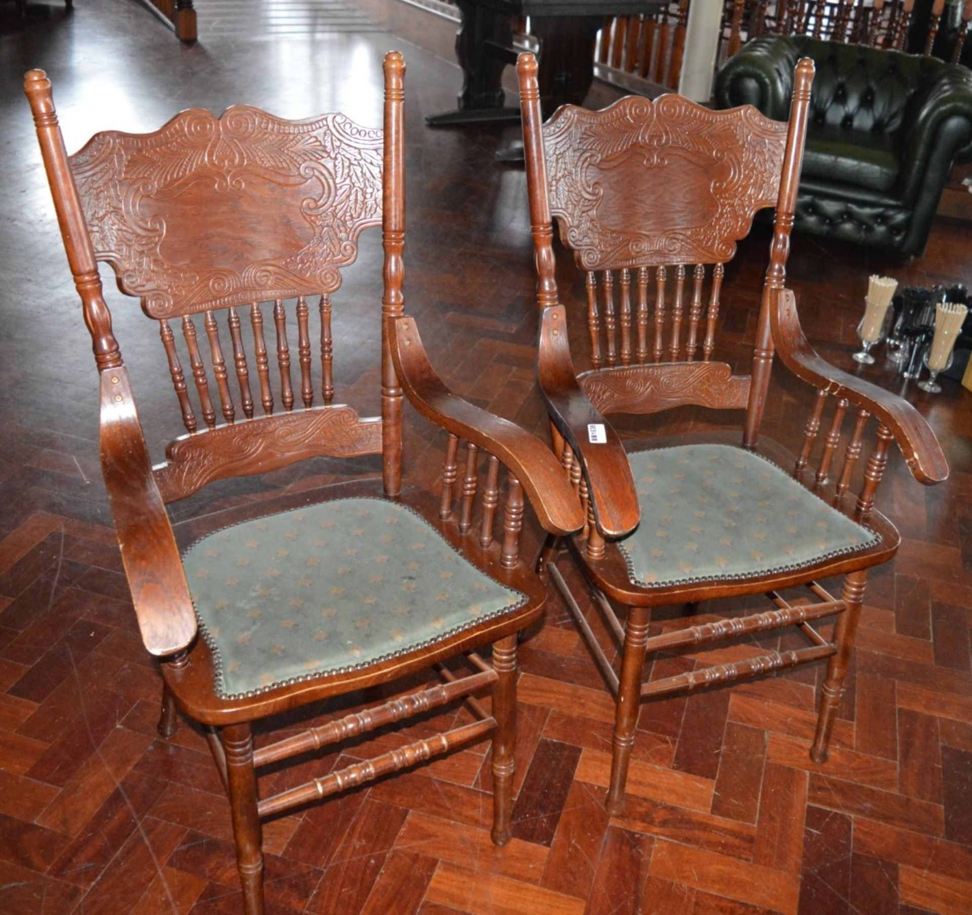 23 x Dining Chairs With Etched Spindle Backs and Fabrc Seat Pads - Ref BB000 - CL351 - Location: - Image 3 of 9