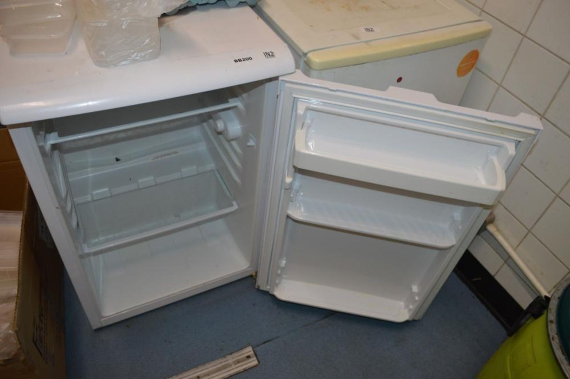 2 x Under Counter Appliances to Include Freezer and Refrigerator - Contents Not Included - Ref BB200 - Image 3 of 3