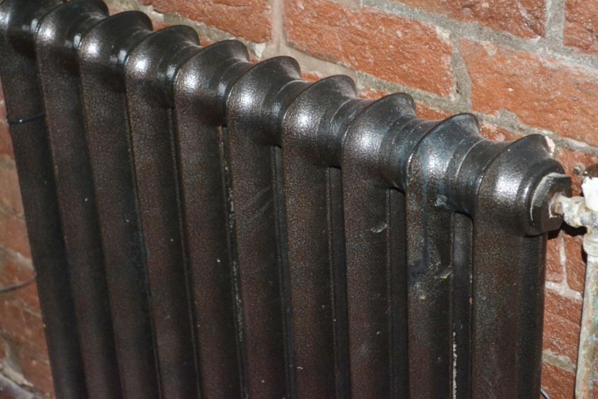 2 x Vintage Cast Iron Radiators With 10 Panels Each - H80 x W80 x D12 cms - Ref BB000 TF - CL351 - L - Image 3 of 4