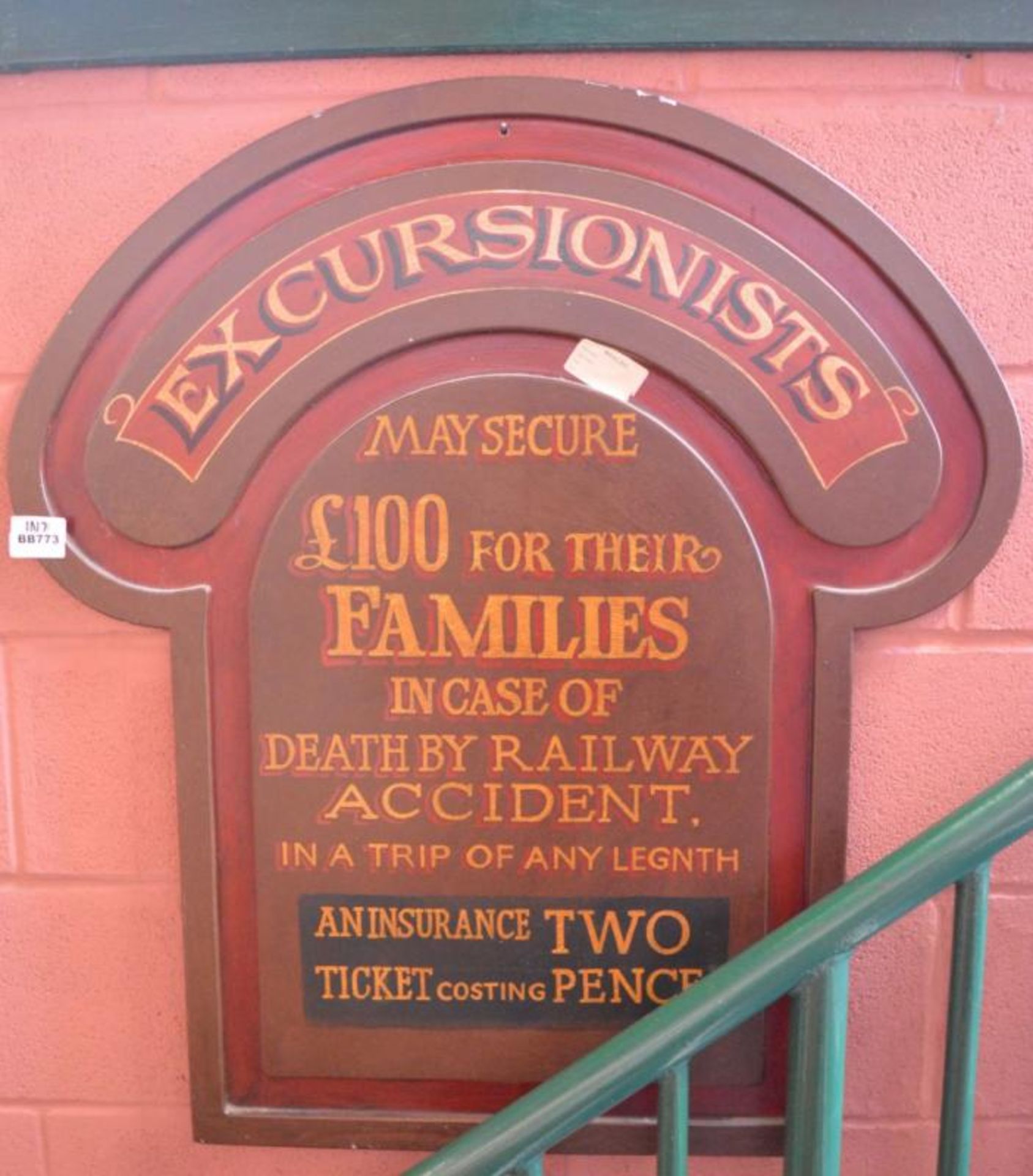 1 x Wall Mounted Train Signage - Excursionists May Secure £100 For Their Families In Case Of Death B - Image 2 of 2