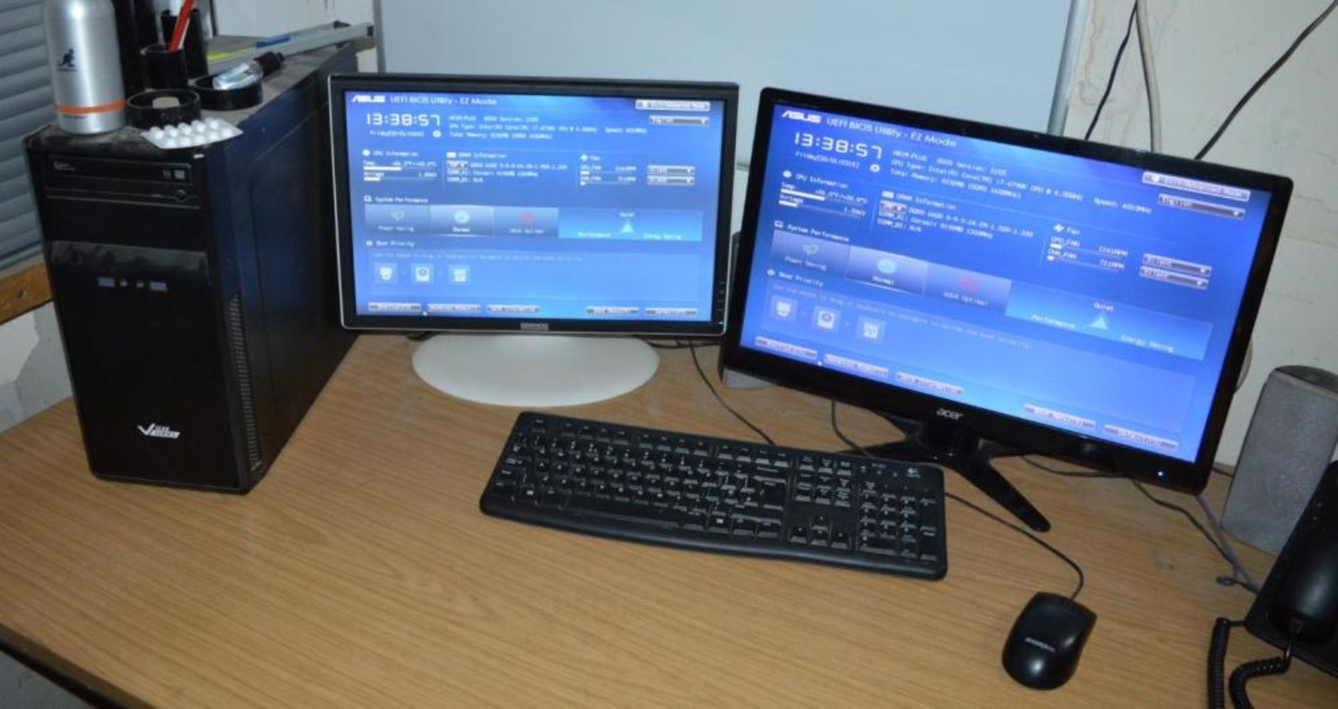 1 x Desktop Computer With Two Flat Screen Monitors, Keyboard and Mouse - Featuring Intel Core i7-479