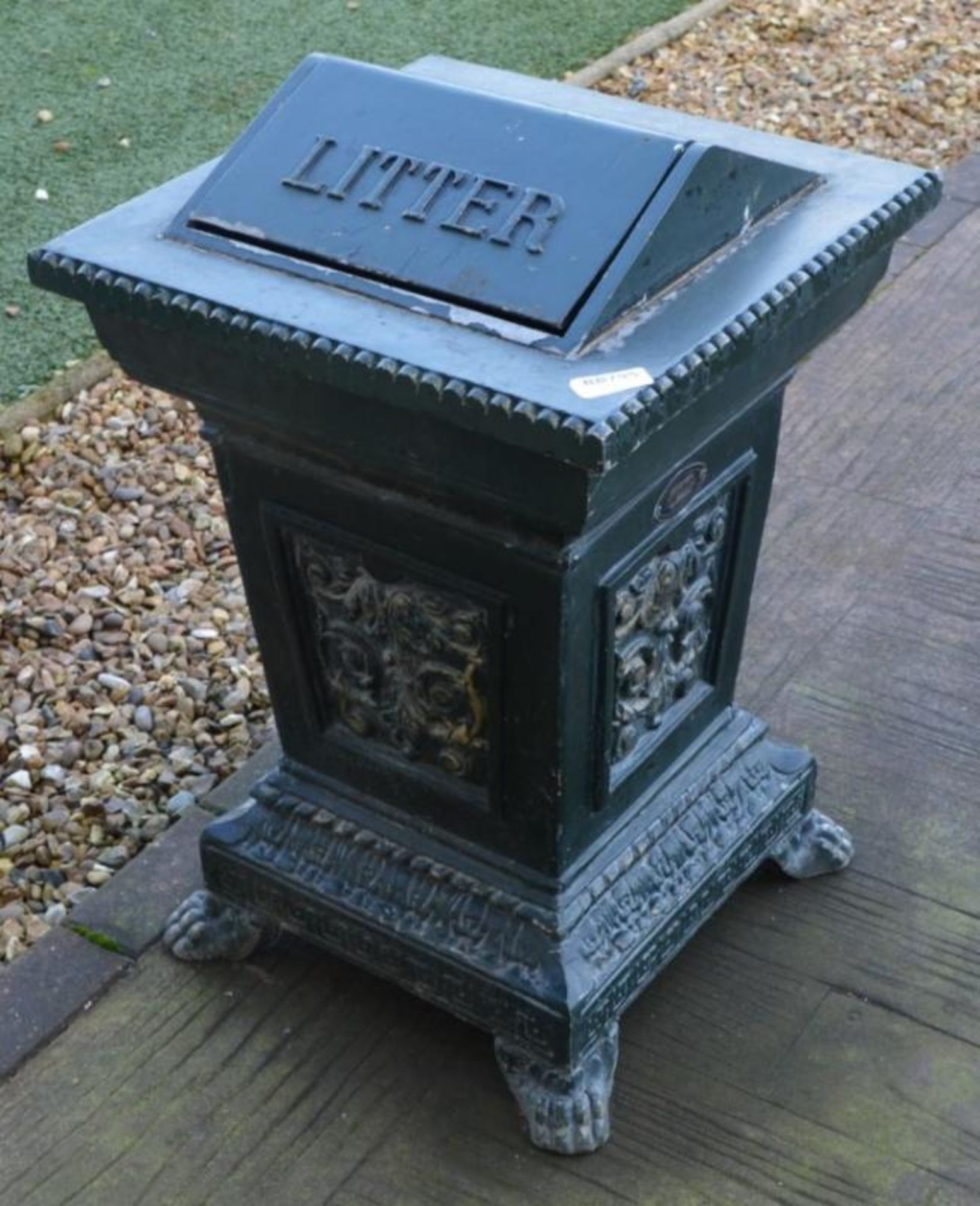 1 x Cast Metal Litter Bin in Green and Gold With Decorative Features and Claw Feet - H79 x W50 x D51 - Image 3 of 3