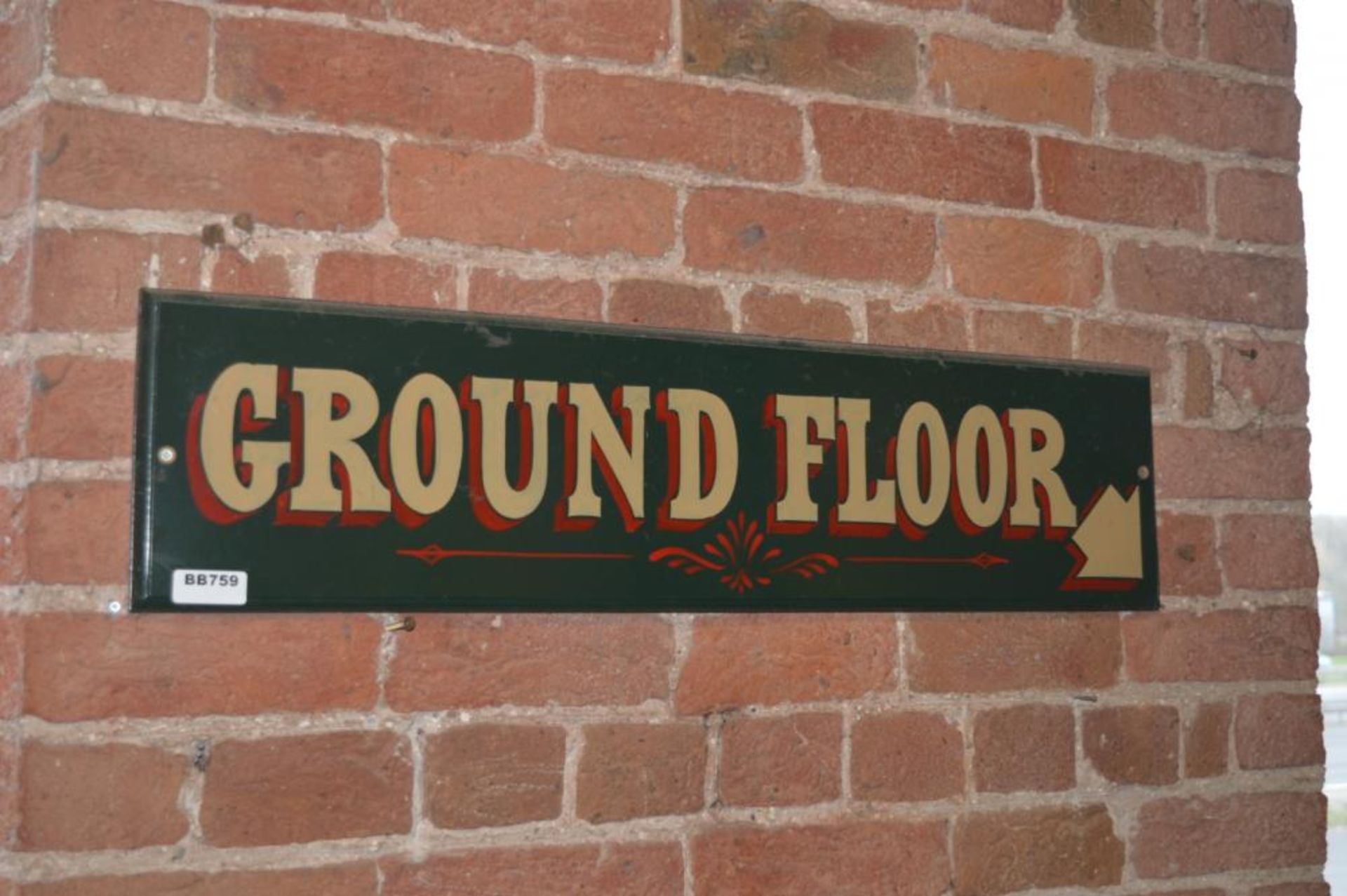 1 x Botany Bay Wooden Hand Painted Wall Signage - Ground Floor - Size 36 x 9 Inches - Ref BB759 - CL - Image 2 of 2