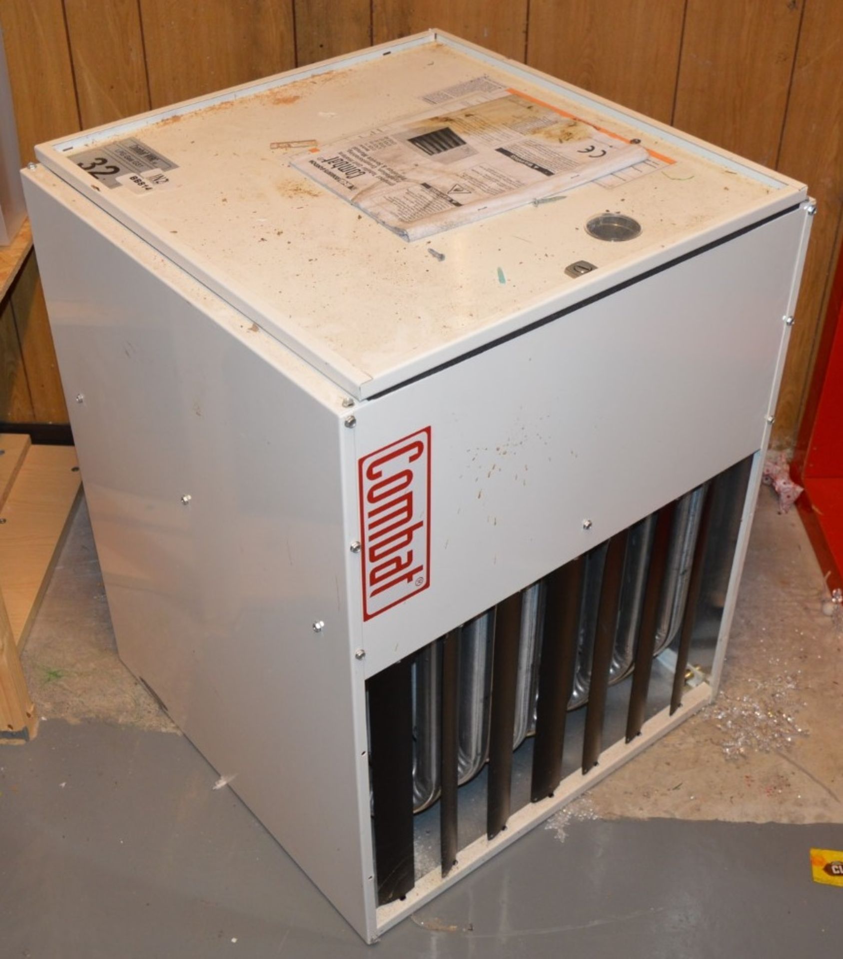 1 x 2016 Combat CTUA32 LPG Gas Warehouse Heater