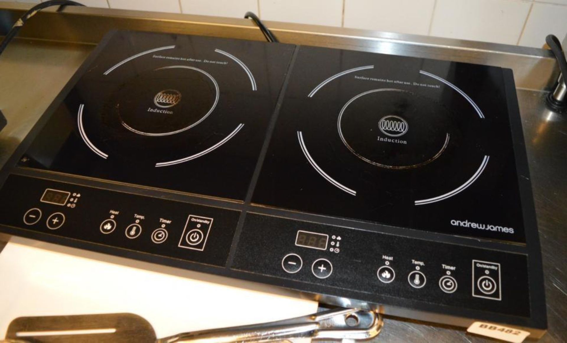 1 x Andrew James Twin Electric Induction Hob For Countertop Use - Model AJ-IC221 - Ref BB482 1855 - - Image 2 of 2