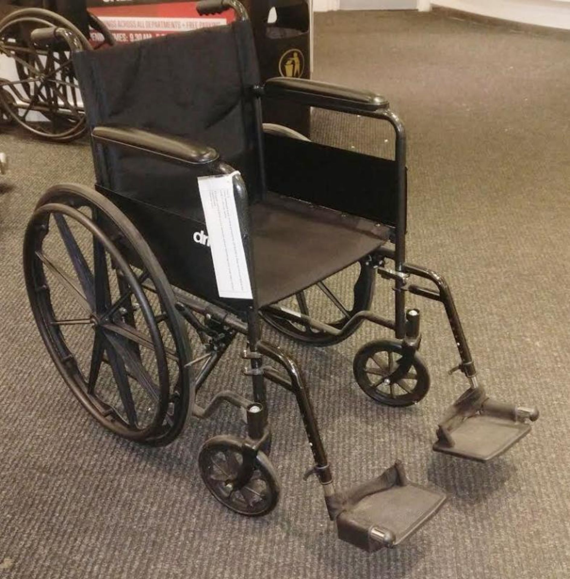 1 x Drive Silver Sport Self Propel Wheelchair With 18st Capacity - Comes in Good Condition as Pictur