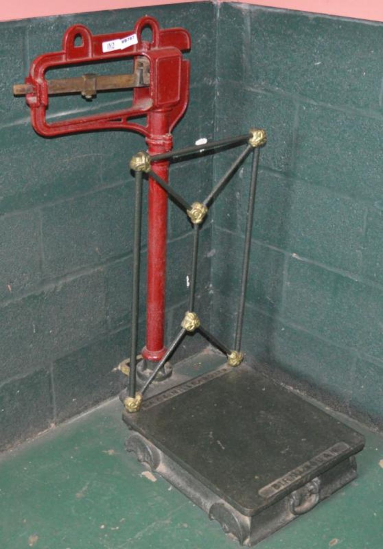 1 x Antique Floor Standing Weighing Scales by Day & Millward of Birmingham - Platform Size 24 x 24 I