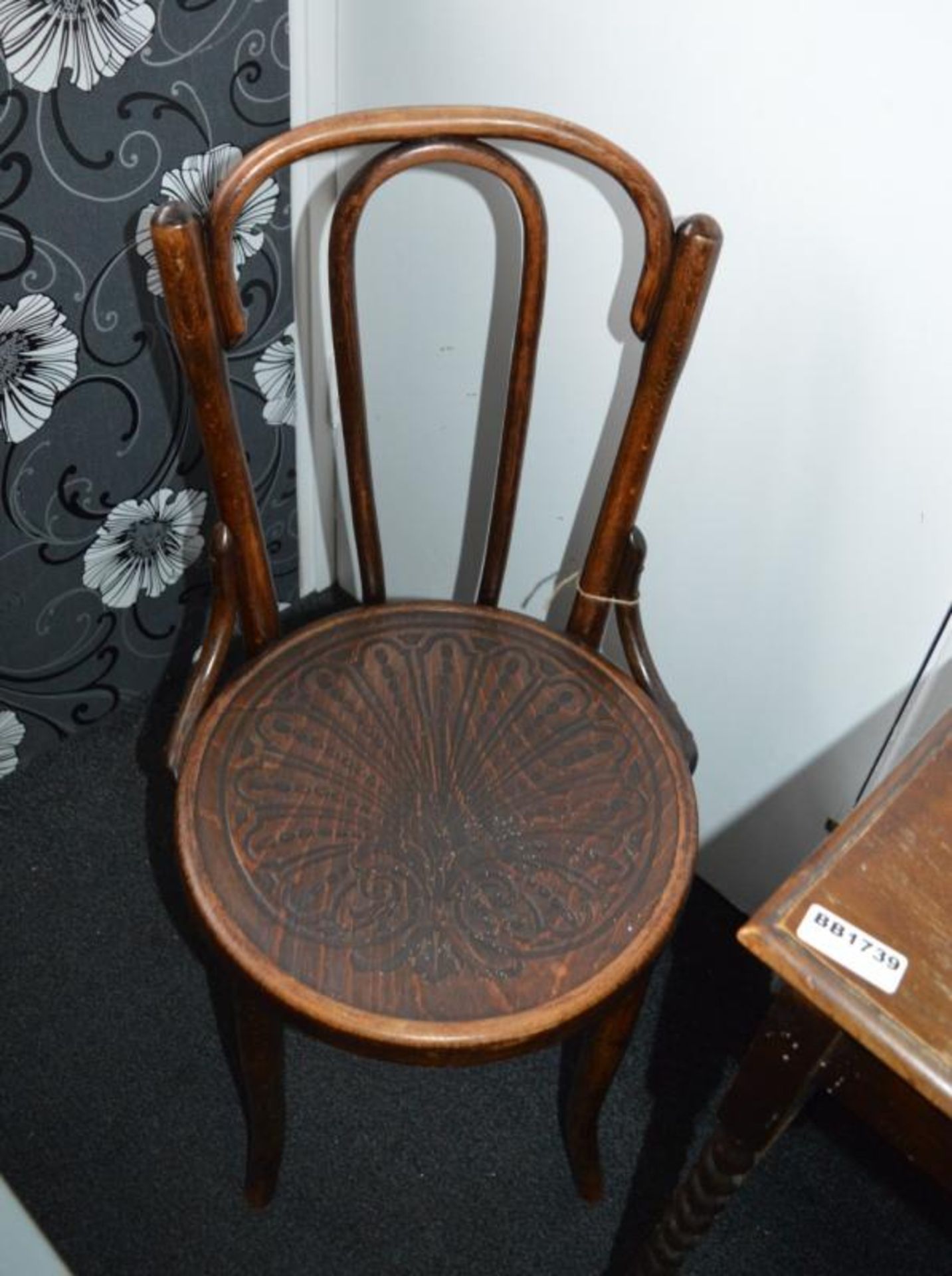 1 x Vintage Table and Chair - Ref BB1739 TF - CL351 - Location: Chorley PR6 - Image 3 of 3
