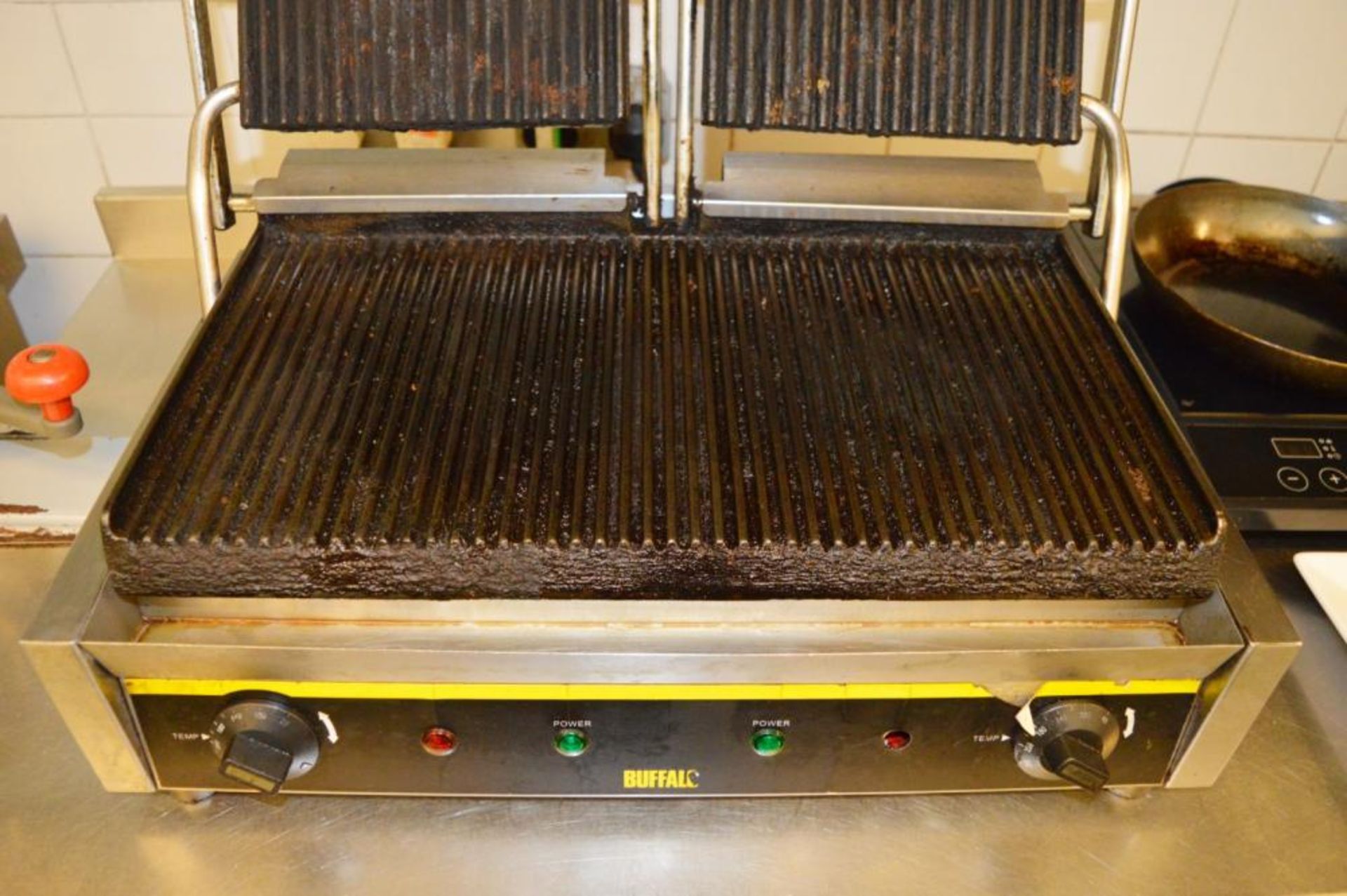 1 x Buffalo Stainless Steel Double Contact Grill - Width 54 cms - Ref BB485 1855 - CL351 - Location: - Image 2 of 3