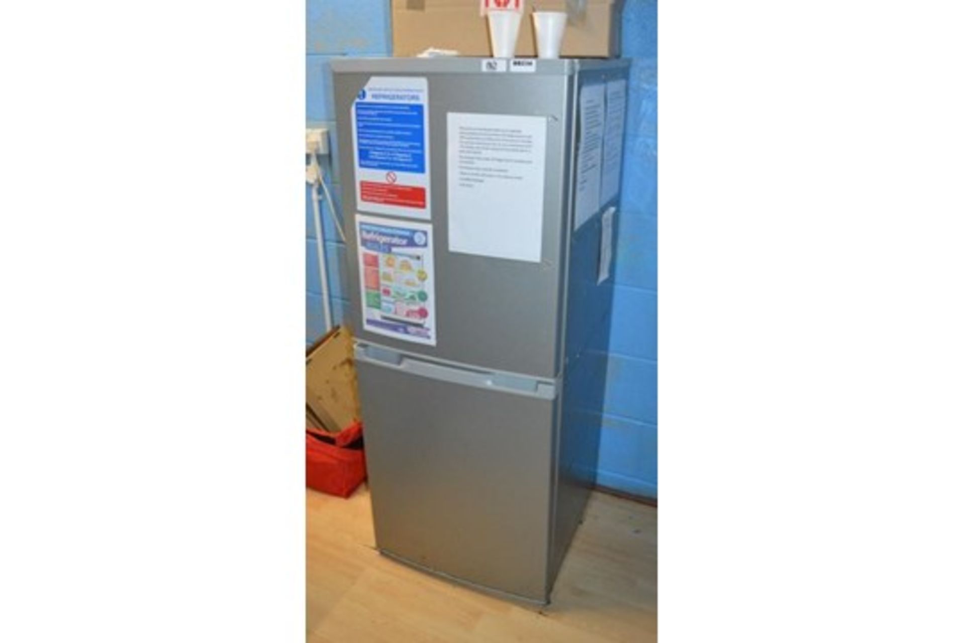 1 x Upright Fridge Freezer in Silver - Ref BB234 PTP - CL011 - Location: Chorley PR6 - Image 2 of 2
