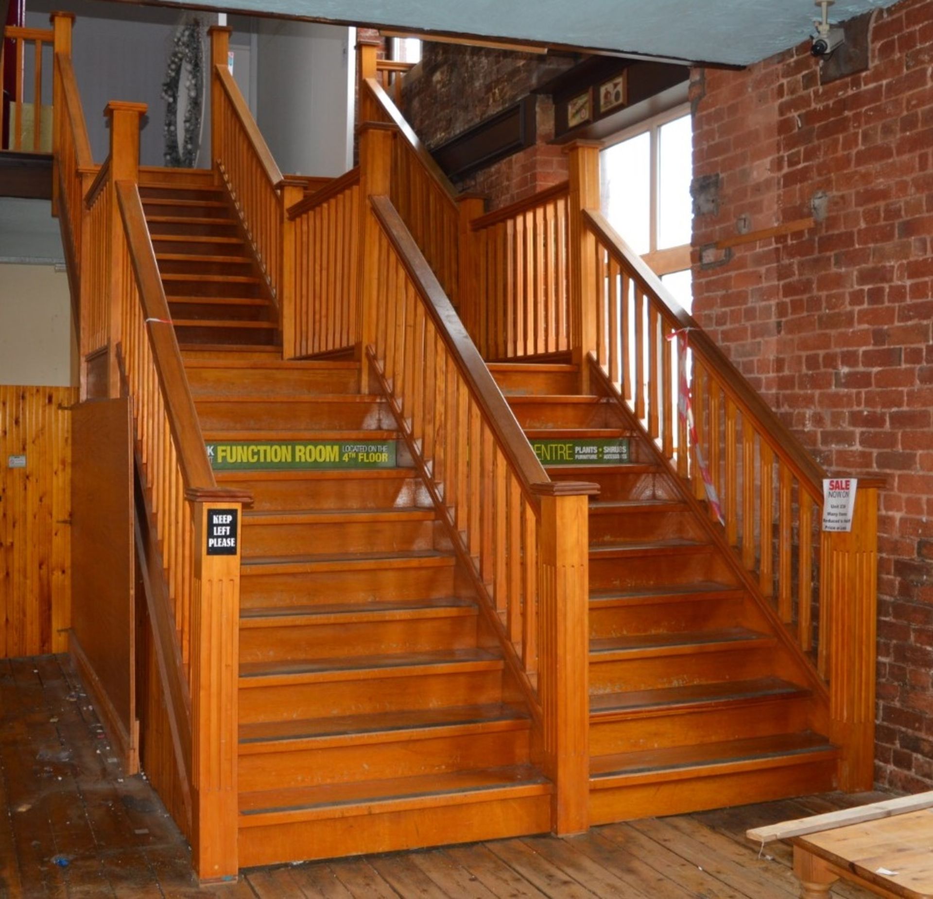 1 x Solid Timber Double Staircase - H374 x W275 x L620 cms - Ref BB000 - CL351 - Location: Chorley - Image 2 of 10