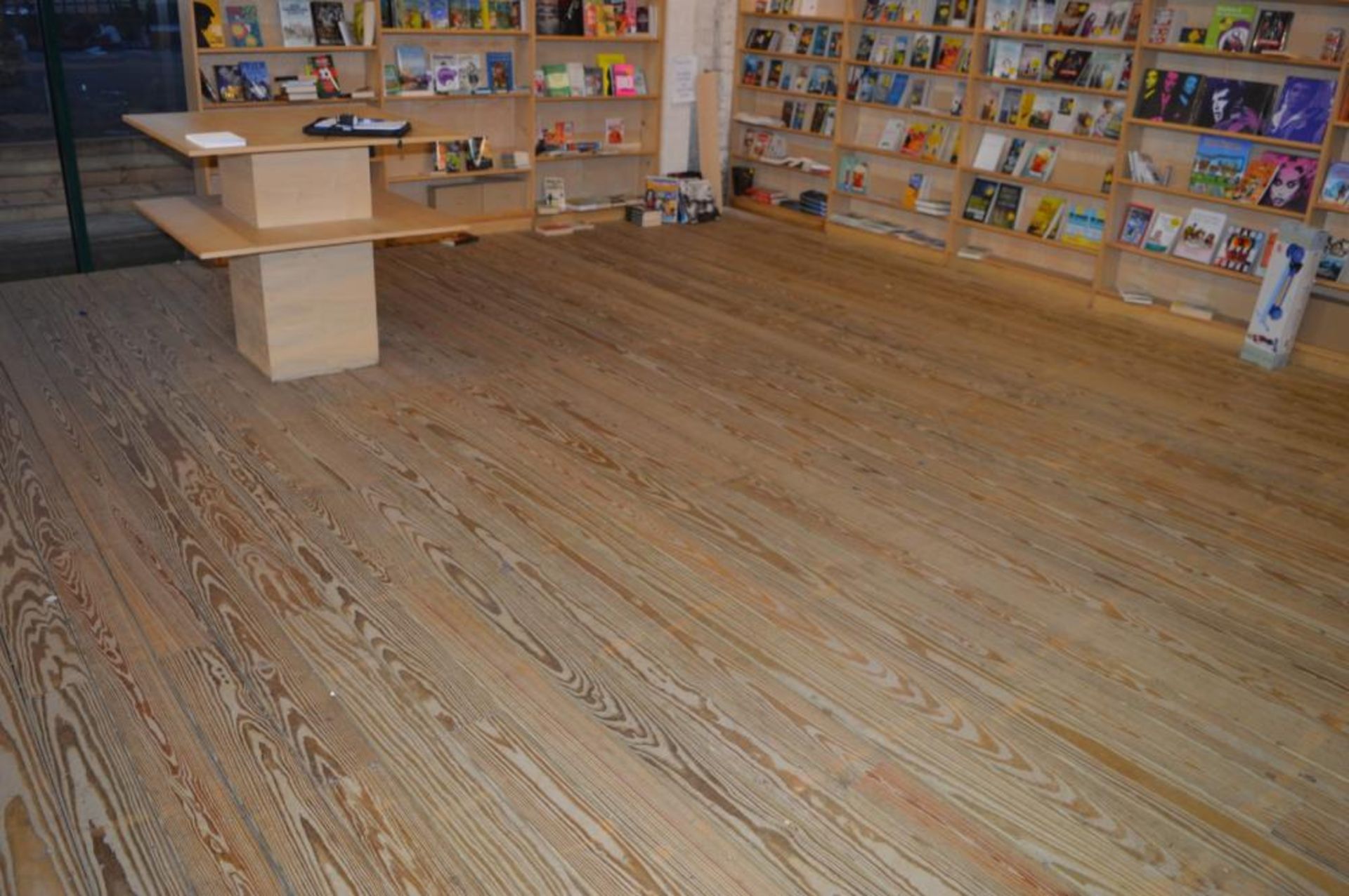 1 x Large Area of Raised Floor Decking - Indoor Use Only So in Very Good Condition - Features Fencin