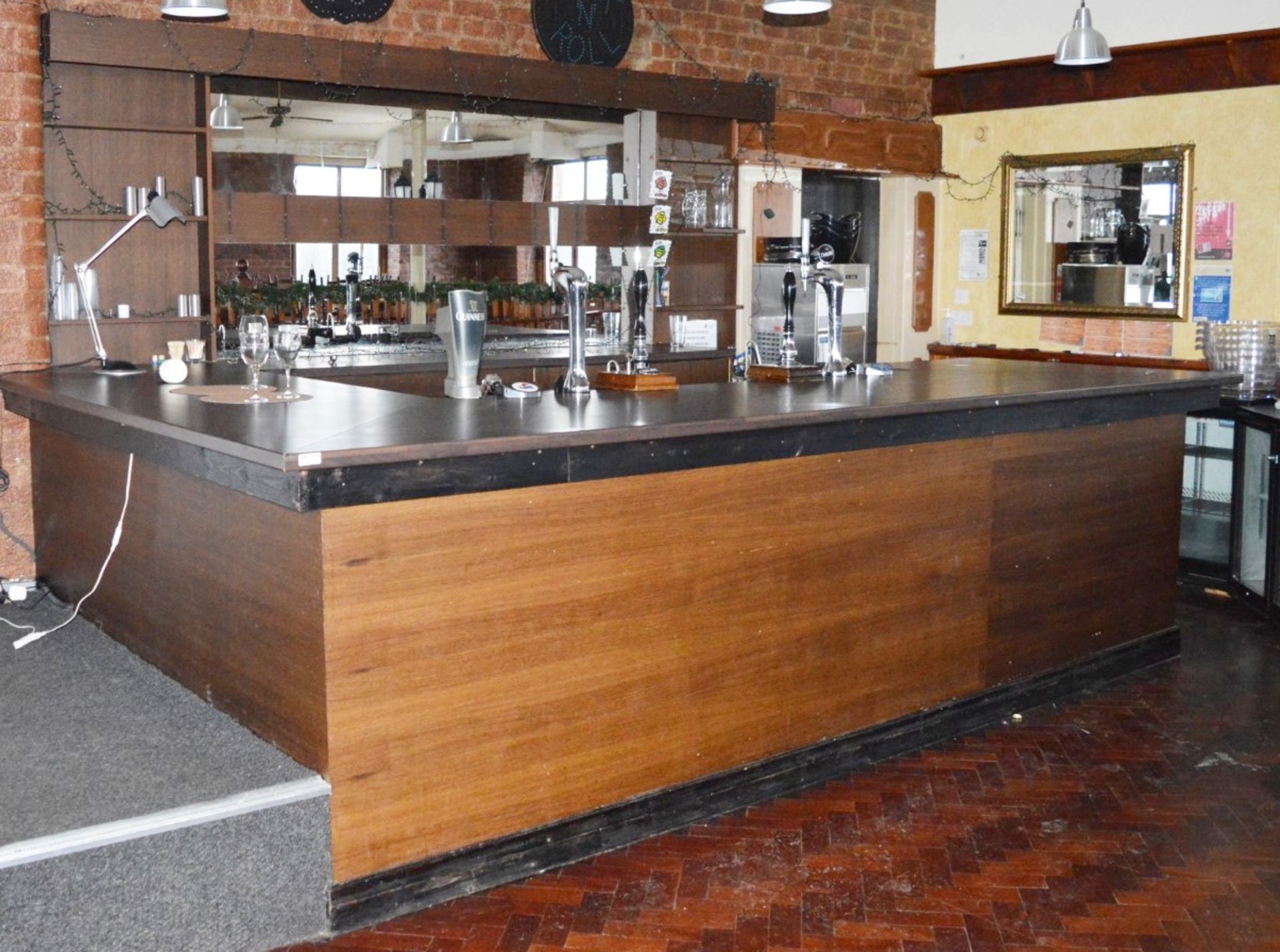 1 x Pub / Restaurant Bar With Walnut Coloured Tops, Mirrored Backbar Unit and Four Suspended Light