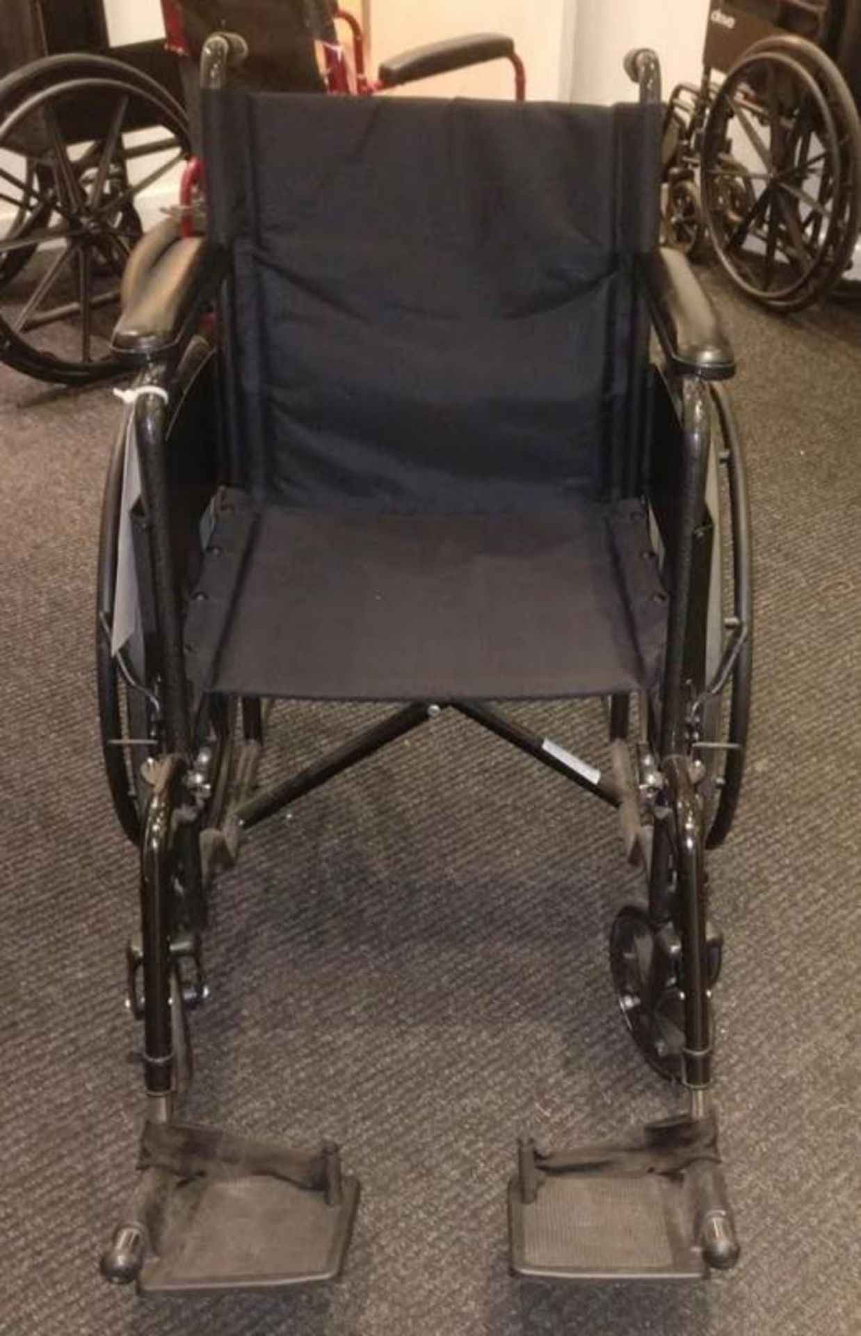 1 x Drive Silver Sport Self Propel Wheelchair With 18st Capacity - Comes in Good Condition as Pictur - Image 2 of 3