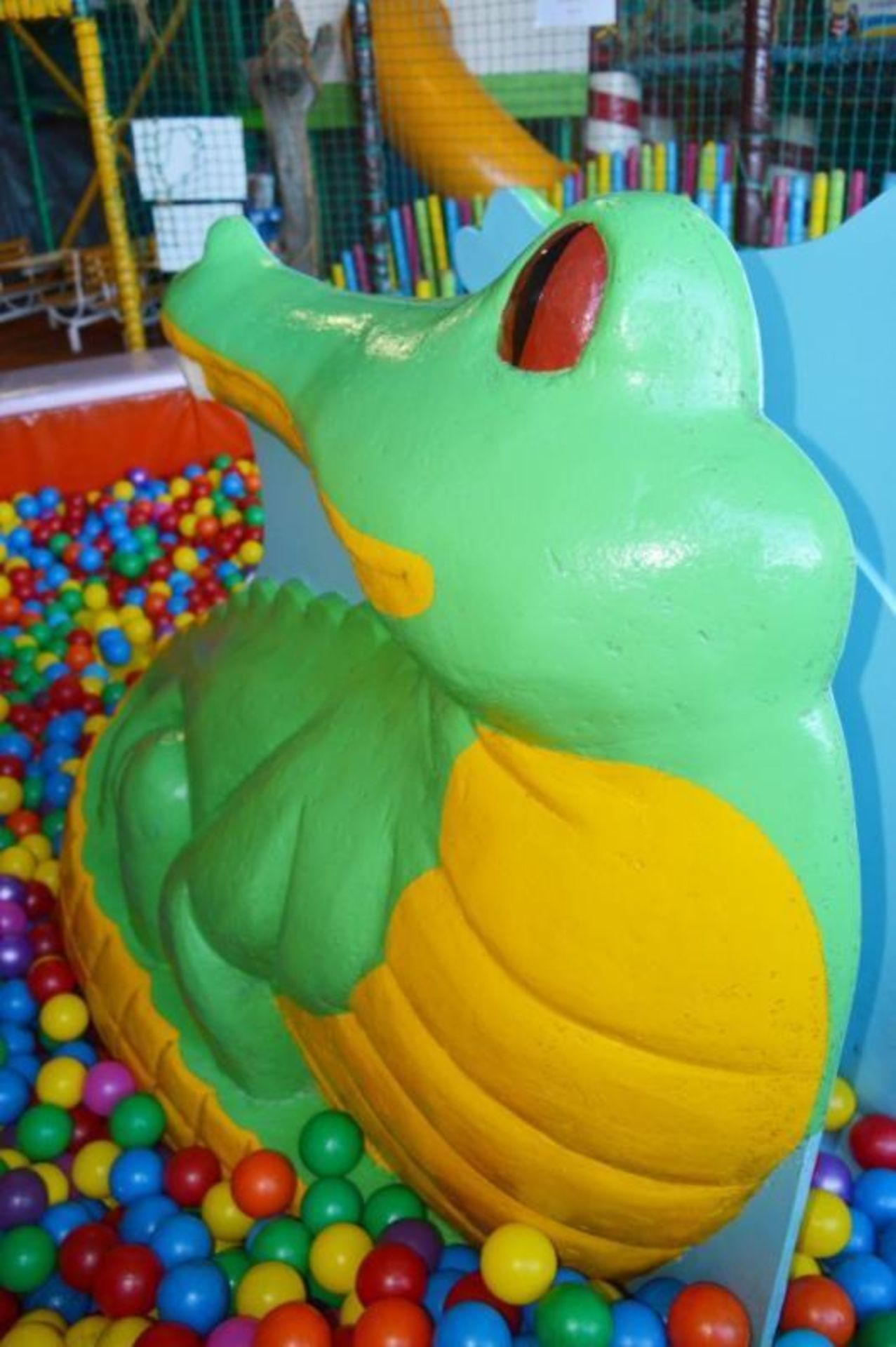 1 x Childrens Crocodile Slide - H130 x W100 x D160 cms - Ref BB211 PTP - CL351 - Location: Chorley - Image 2 of 7