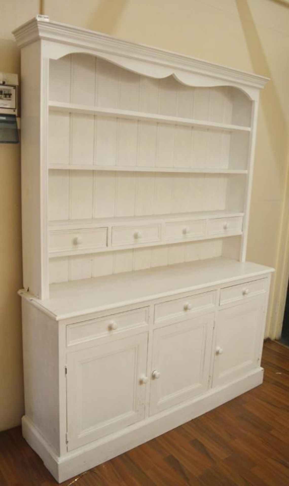 1 x Solid Pine Dresser Finished White - H119 x W153 x D42 cms - Ref BB1504 GF - CL351 - Location: Ch