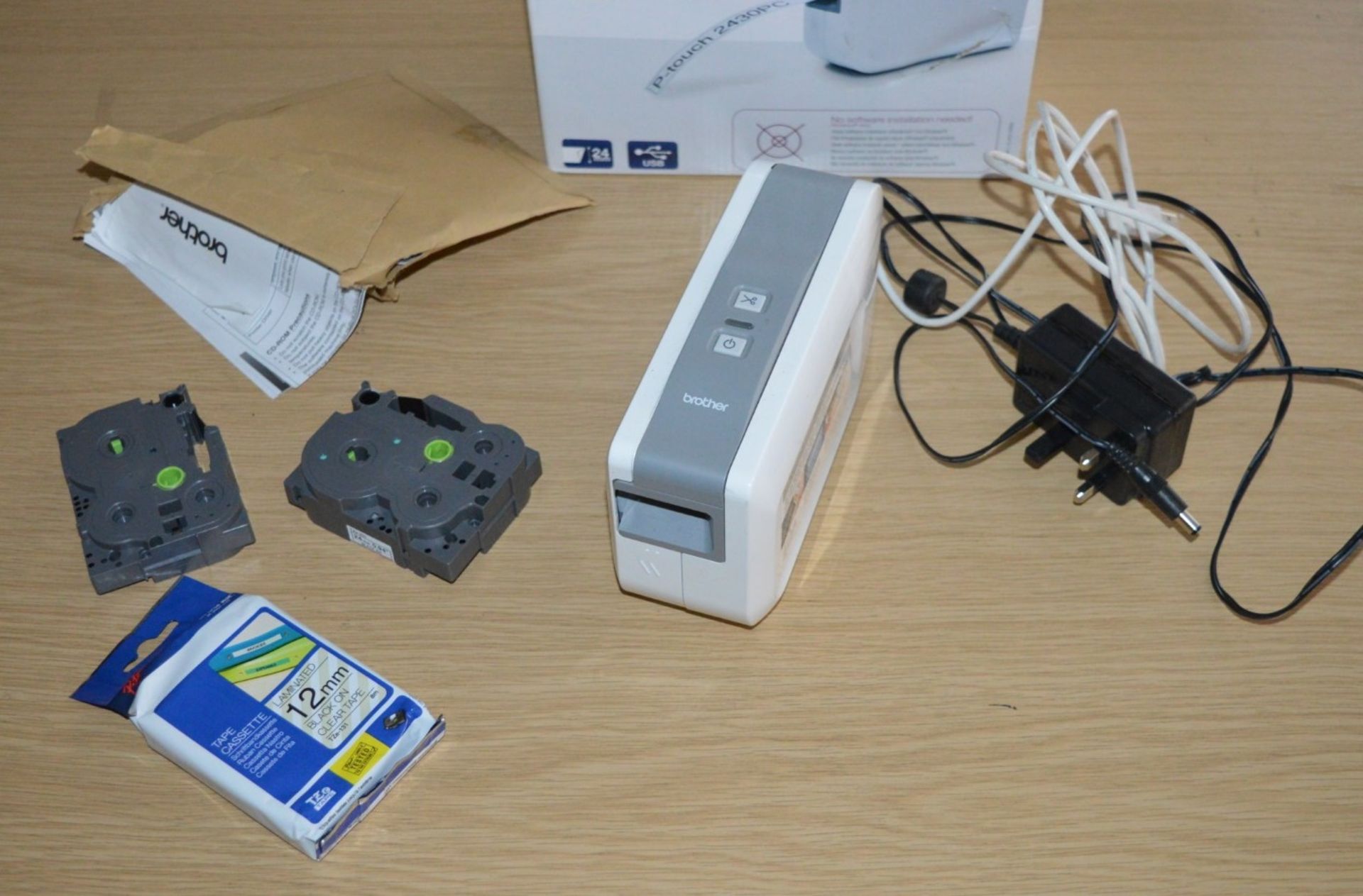 1 x Brother P-Touch 2430 PC Labelling Man - Boxed With Charger and Spare Ink Packs - Ref BB1662 FO - - Image 3 of 4