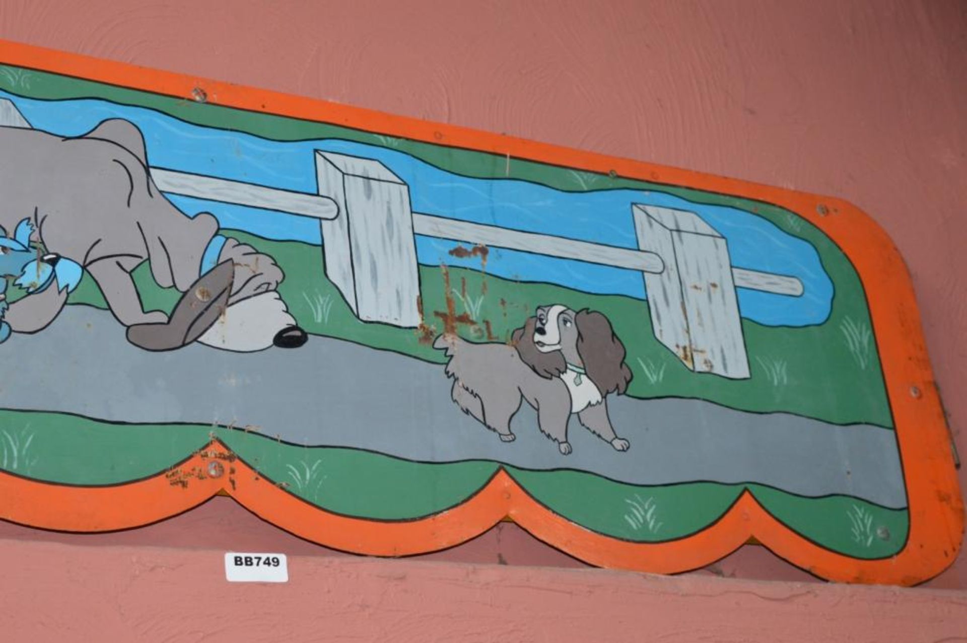 1 x Vintage Metal Hand Painted Fairground Ride Barrier Fence Panel With Braced Back and Mounting Hoo - Image 6 of 7