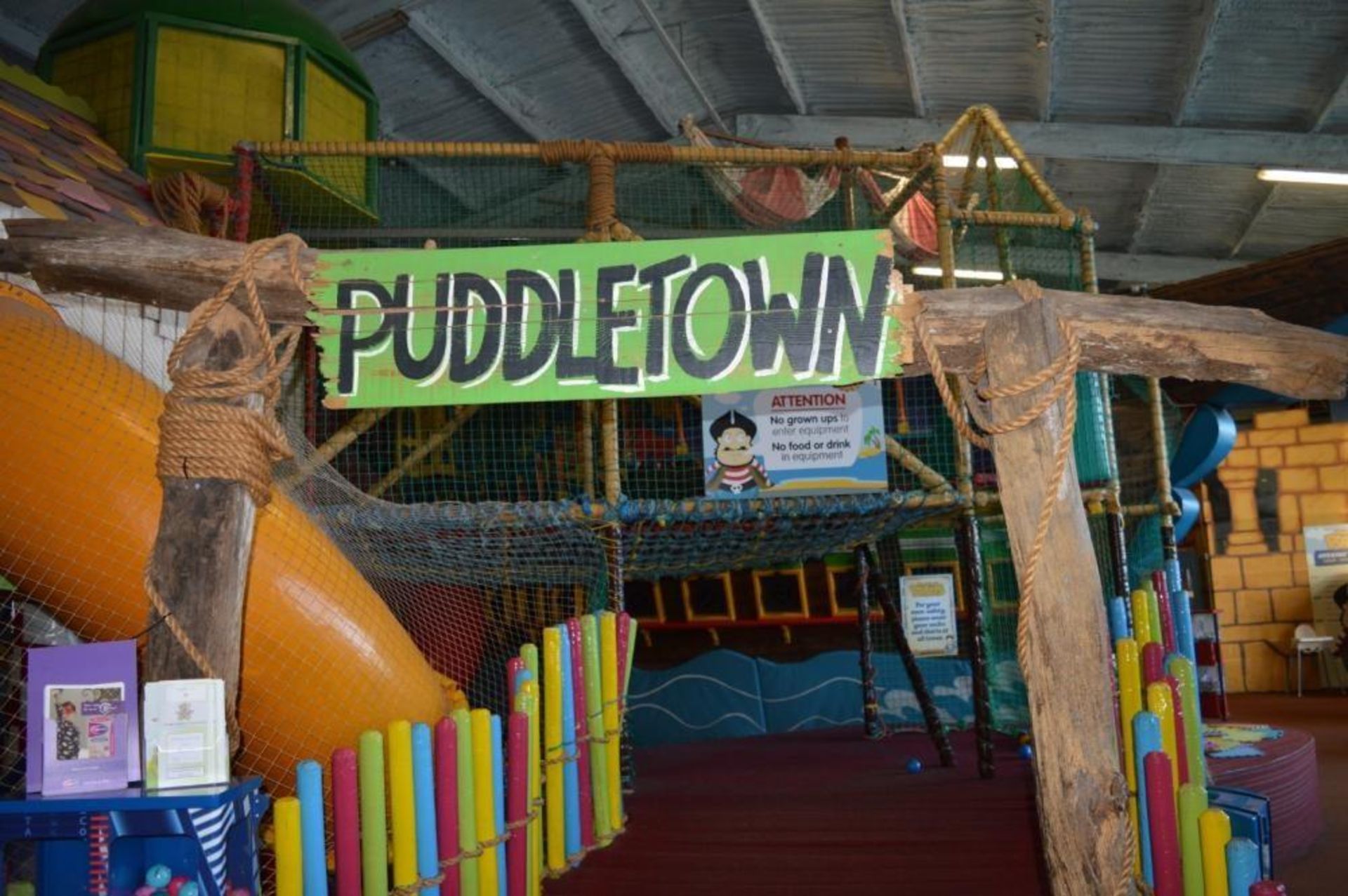 Puddletown Pirates Childrens Play Centre - Features Large Indoor Ball Pit, Huge Amount of Balls, Fun - Image 23 of 30