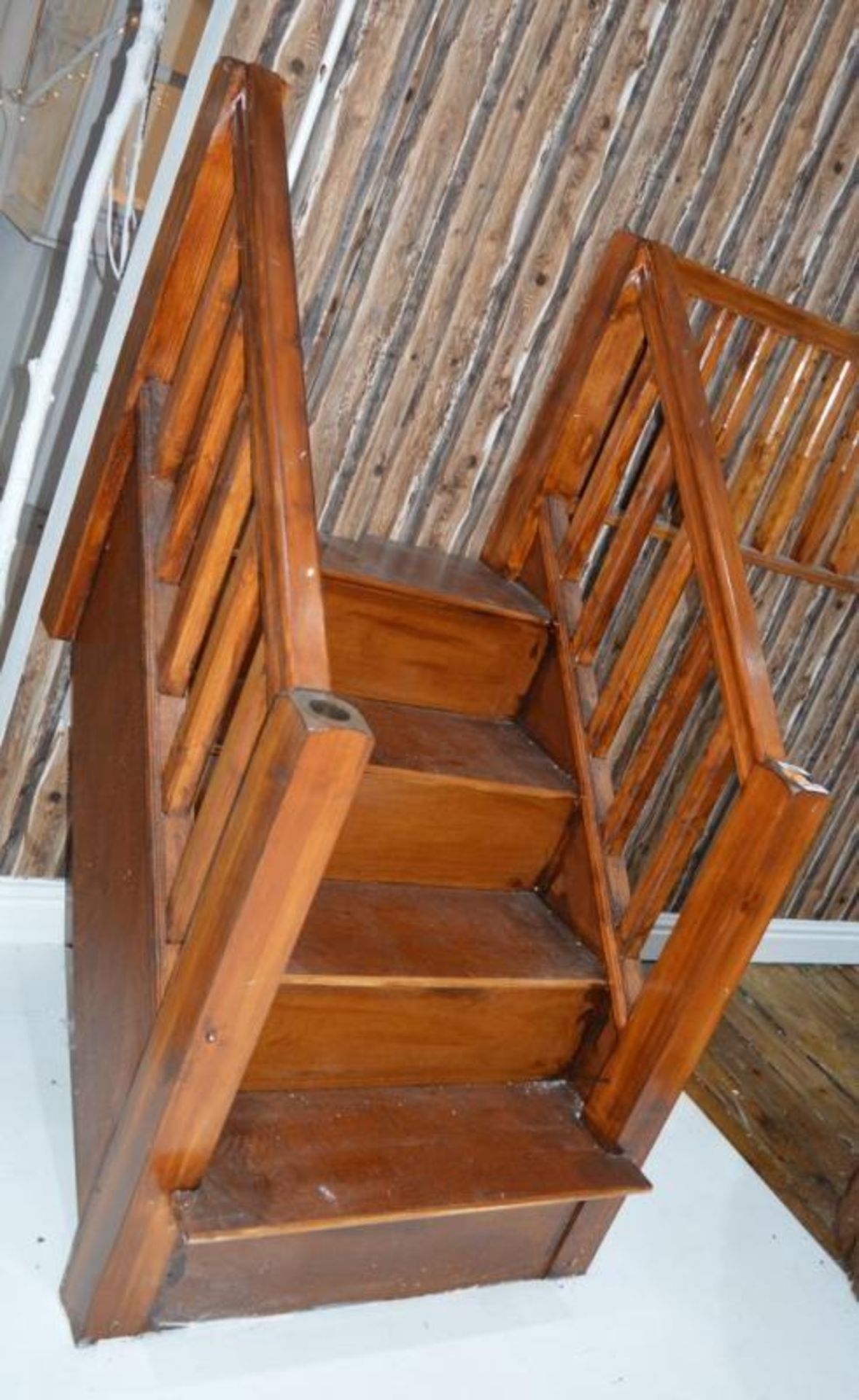 1 x Four Step Wooden Staircase - H154 x W87 cms - Ref BB354 TF - CL351 - Location: Chorley PR6 - Image 2 of 3