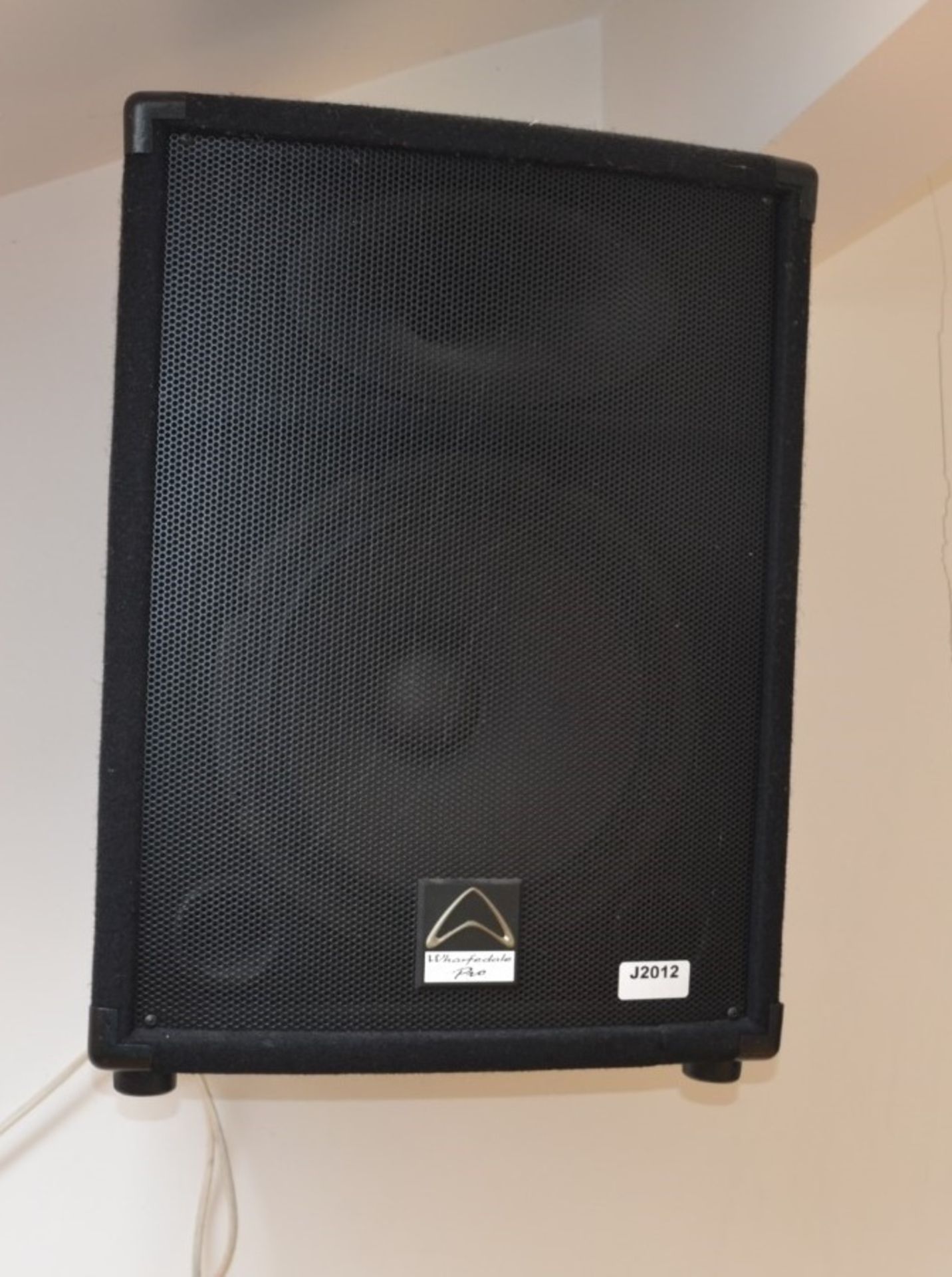 2 x Wharfedale Pro SVP PA Speakers With Wall Mounting Brackets - Image 2 of 4