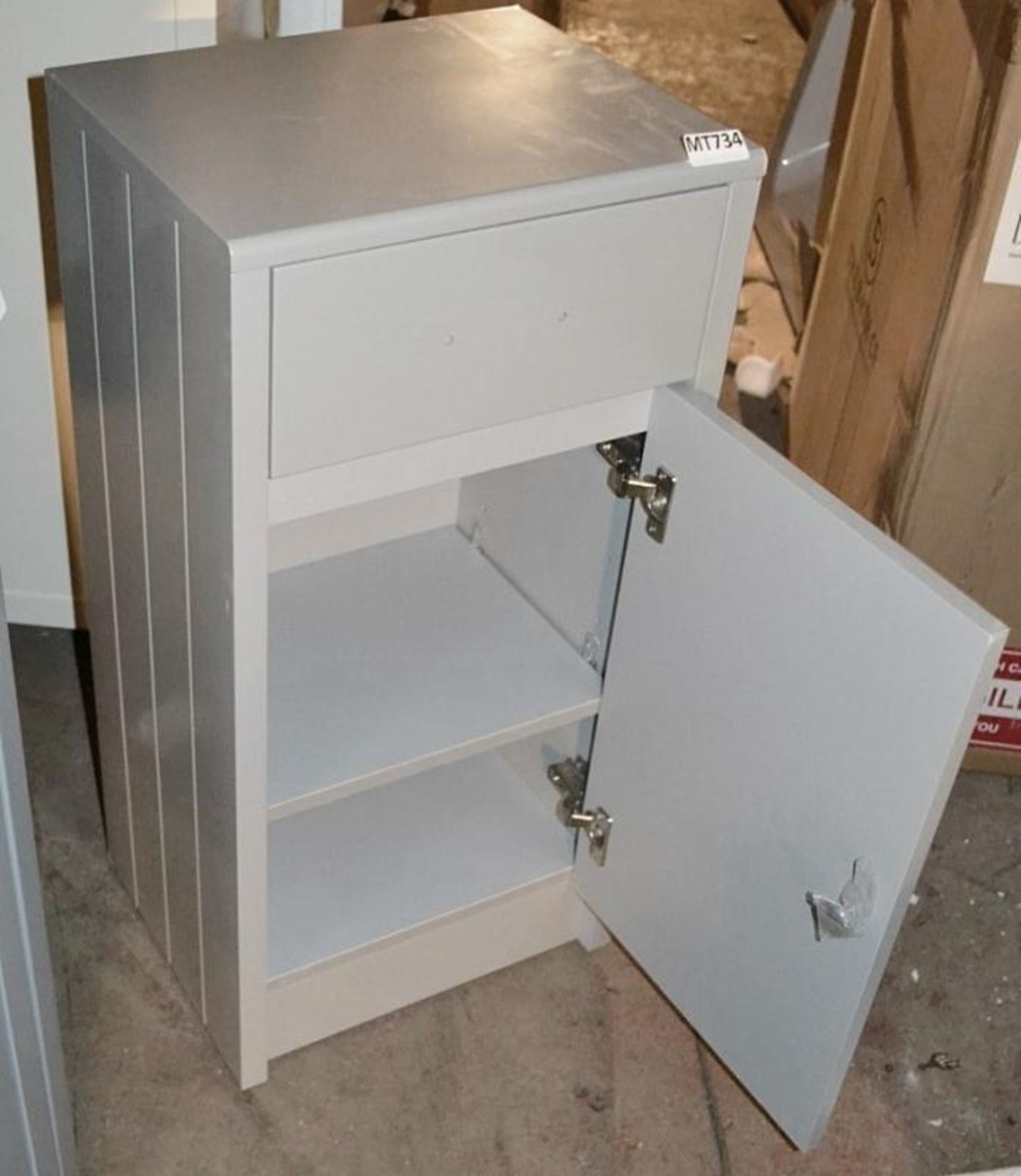 1 x Winchester 1-Door, 1-Drawer Bathroom Storage Unit In Light Grey - Ex-Display Stock - Dimensions: - Image 3 of 5