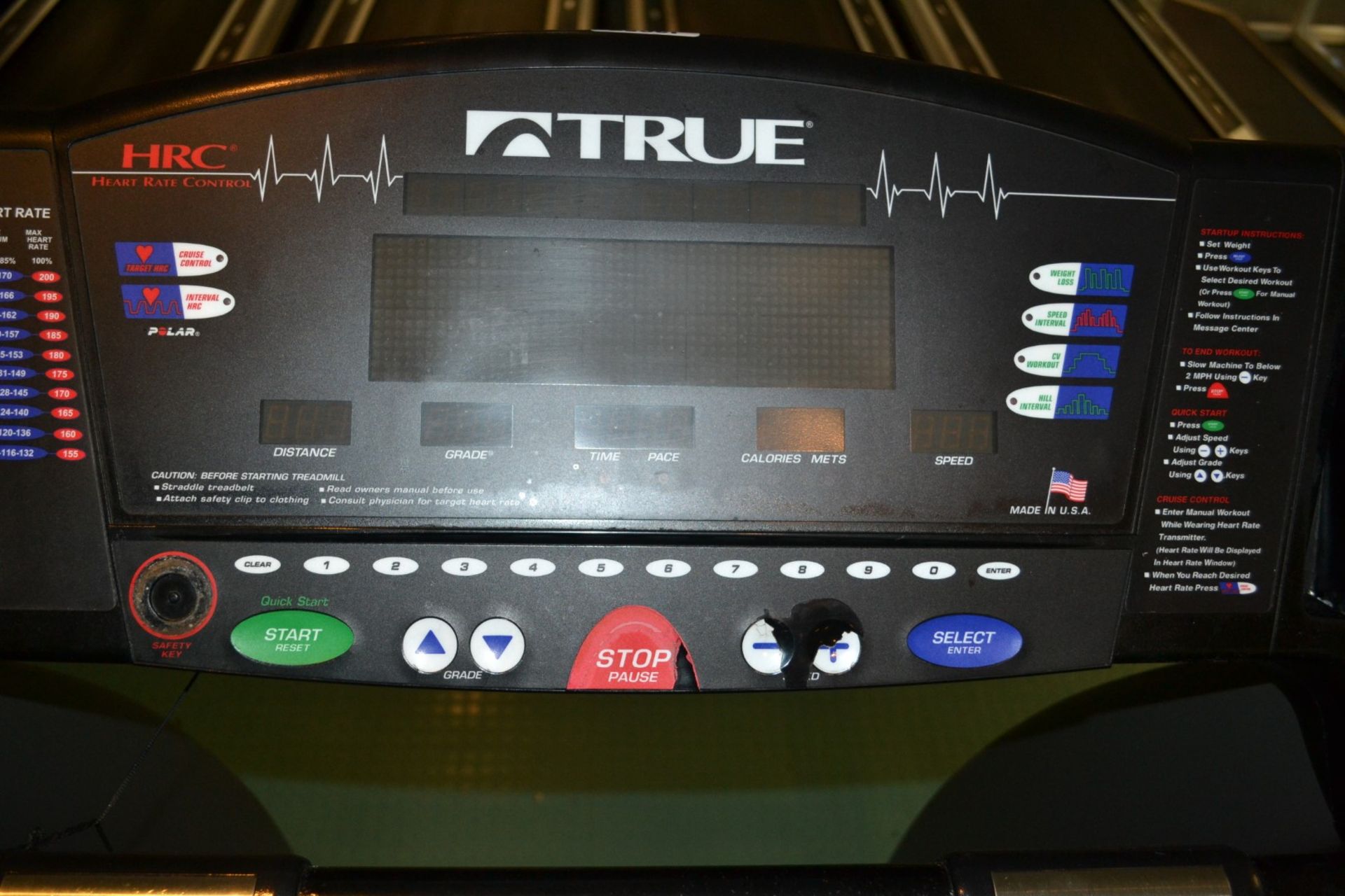 1 x True Fitness Commercial Treadmill With Heart Rate Control - Dimensions:L200 x W85 x H150cm - - Image 3 of 3