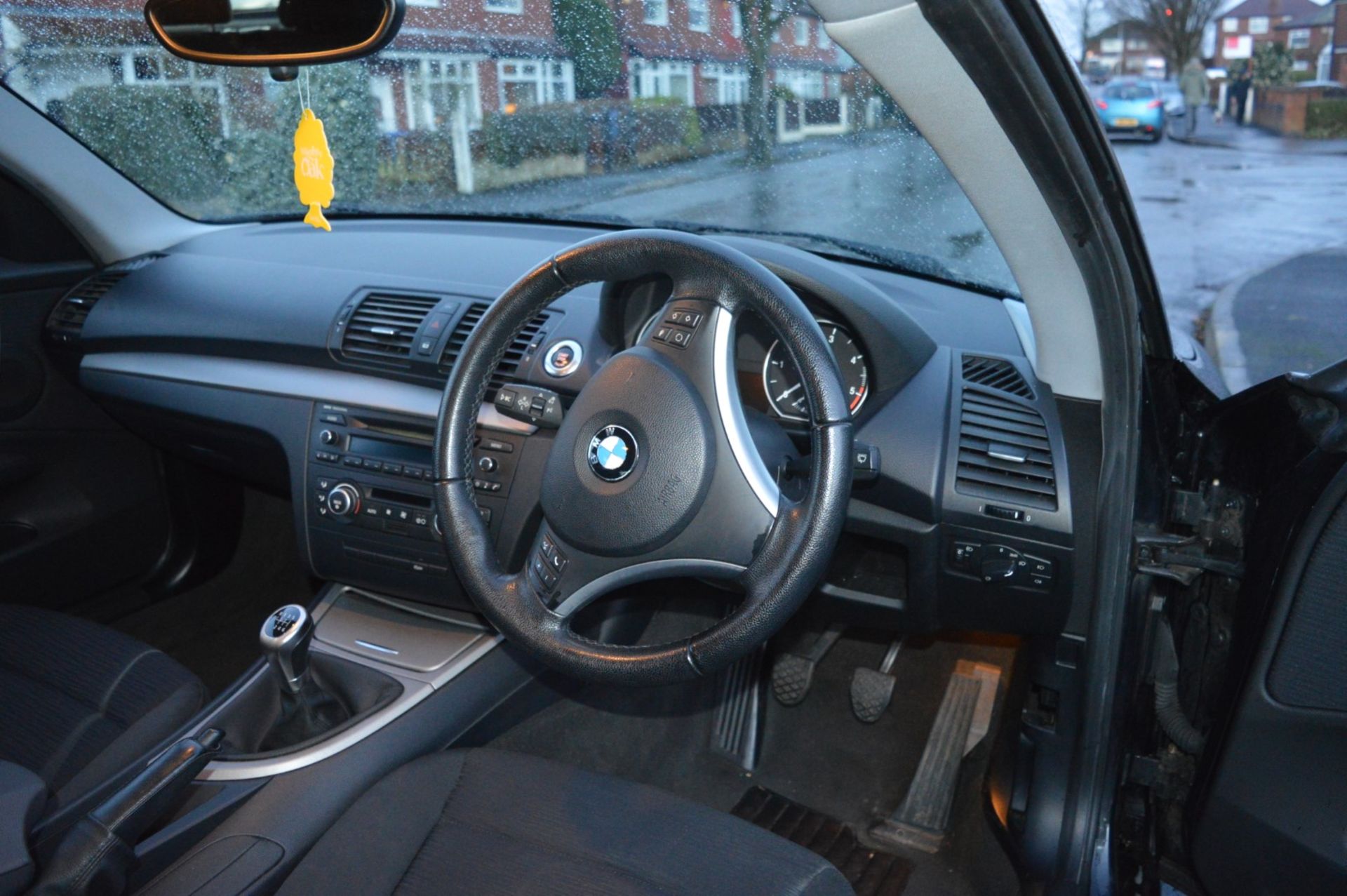 1 x 2008 BMW 1 Series 118d 3 Door Black 2l - £30 Per Year Road Tax - MOT Until January 2020 - - Image 27 of 31