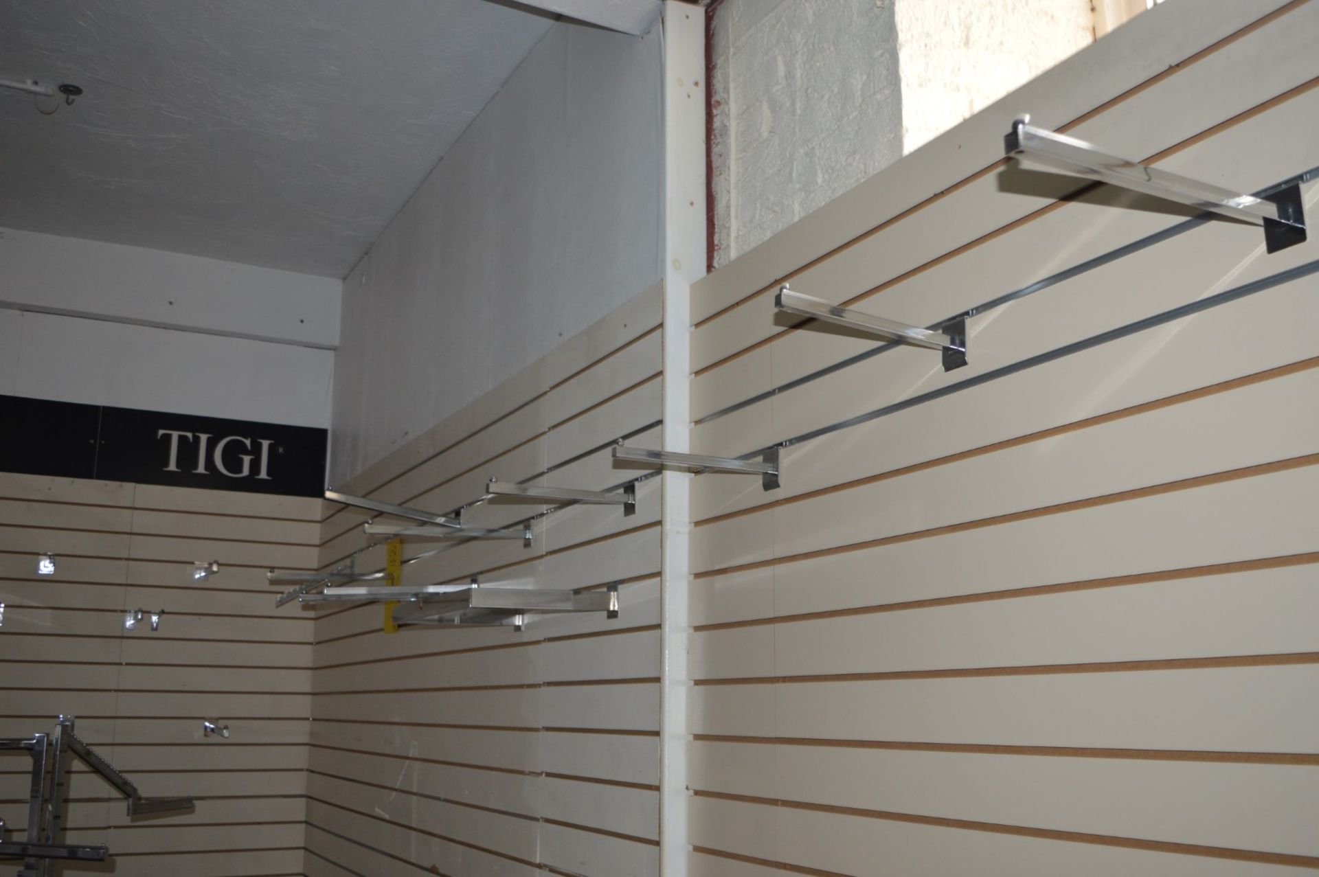 Approximately 300 x Slat Wall Rails - Various Styles and Sizes Included - Please See Pictures For - Image 11 of 19