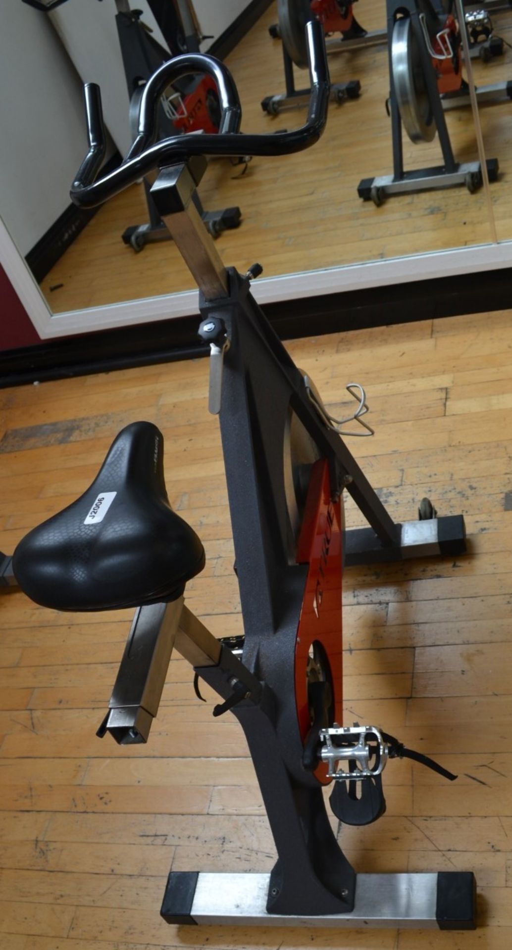 1 x TRUE Indoor Cycling Spin Bike With Adjustable Bars and Seat - Dimensions: L100cm x H100cm - Image 2 of 2