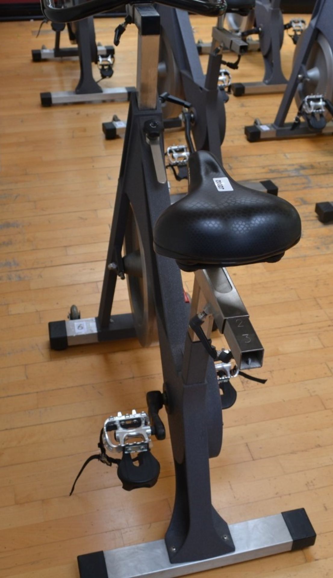 1 x TRUE Indoor Cycling Spin Bike With Adjustable Bars and Seat - Dimensions: L100cm x H100cm - Image 2 of 2