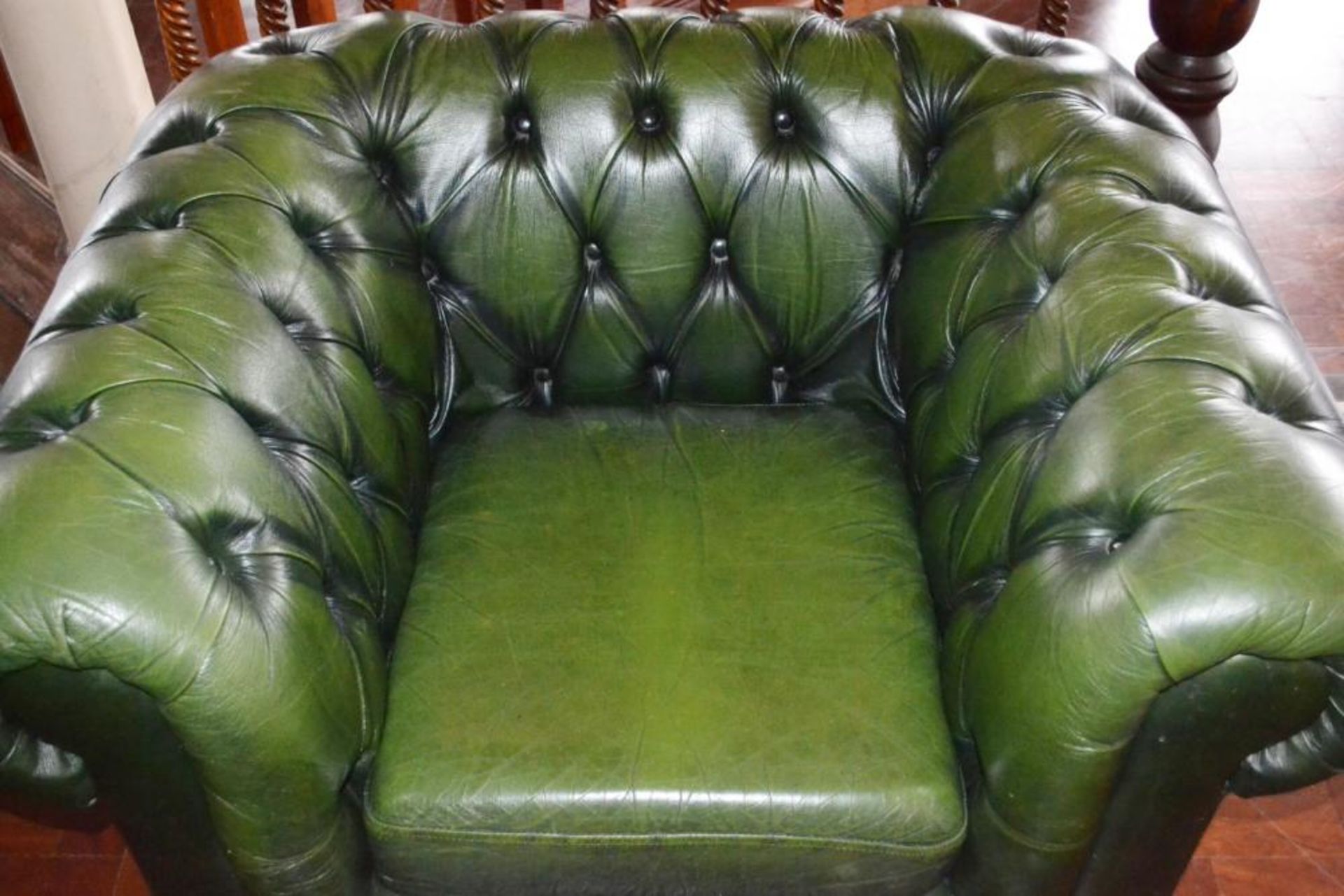 1 x Chesterfield Green Button Back Armchair - H73 x W105 x D82 cms - Ref BB574 TFF - CL351 - - Image 2 of 4