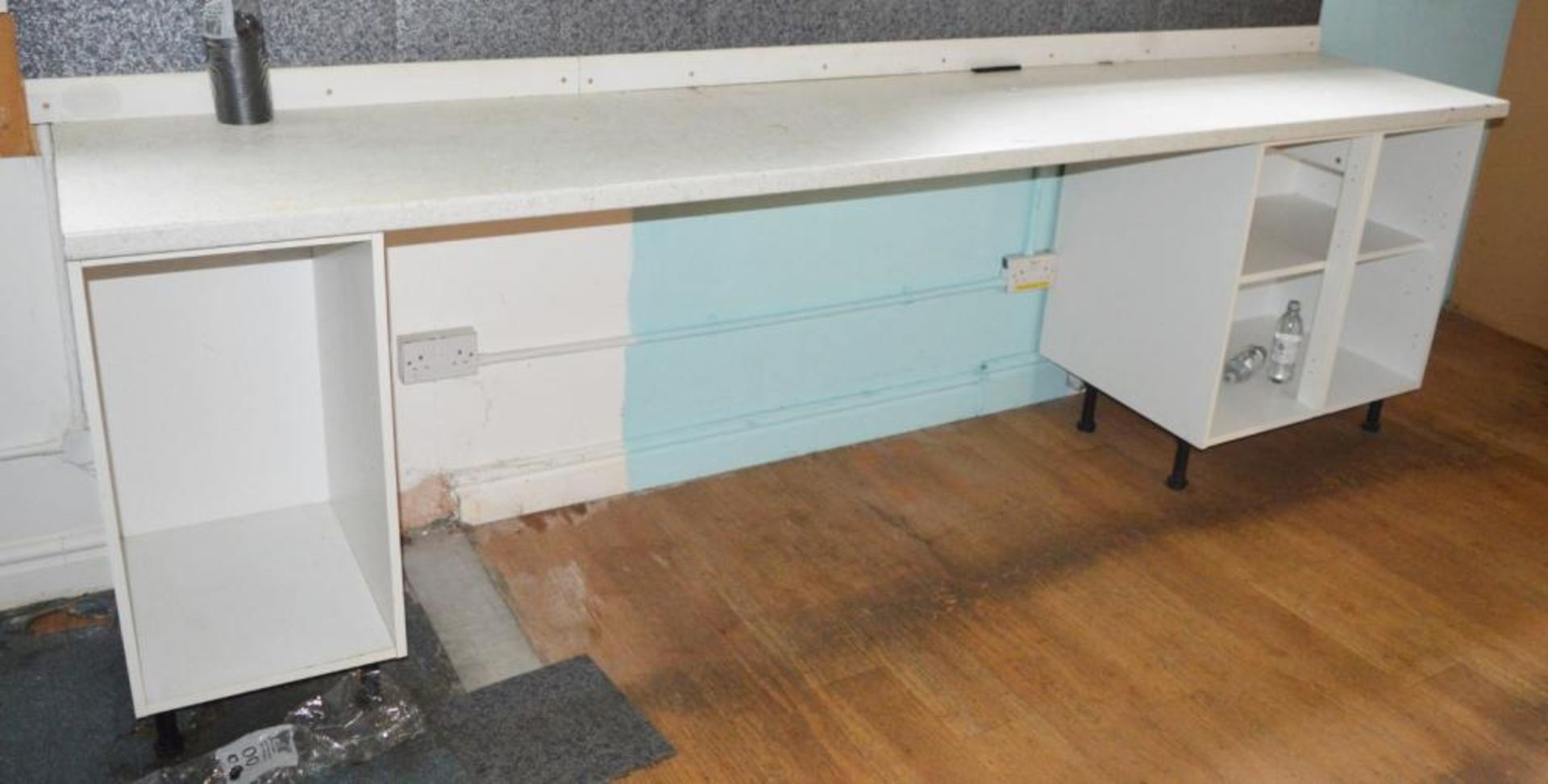 1 x Kitchen Counter to Include Worktop and Two Cabinets - H90 x W298 x D60 cms - Ref BB1520 GF - CL3