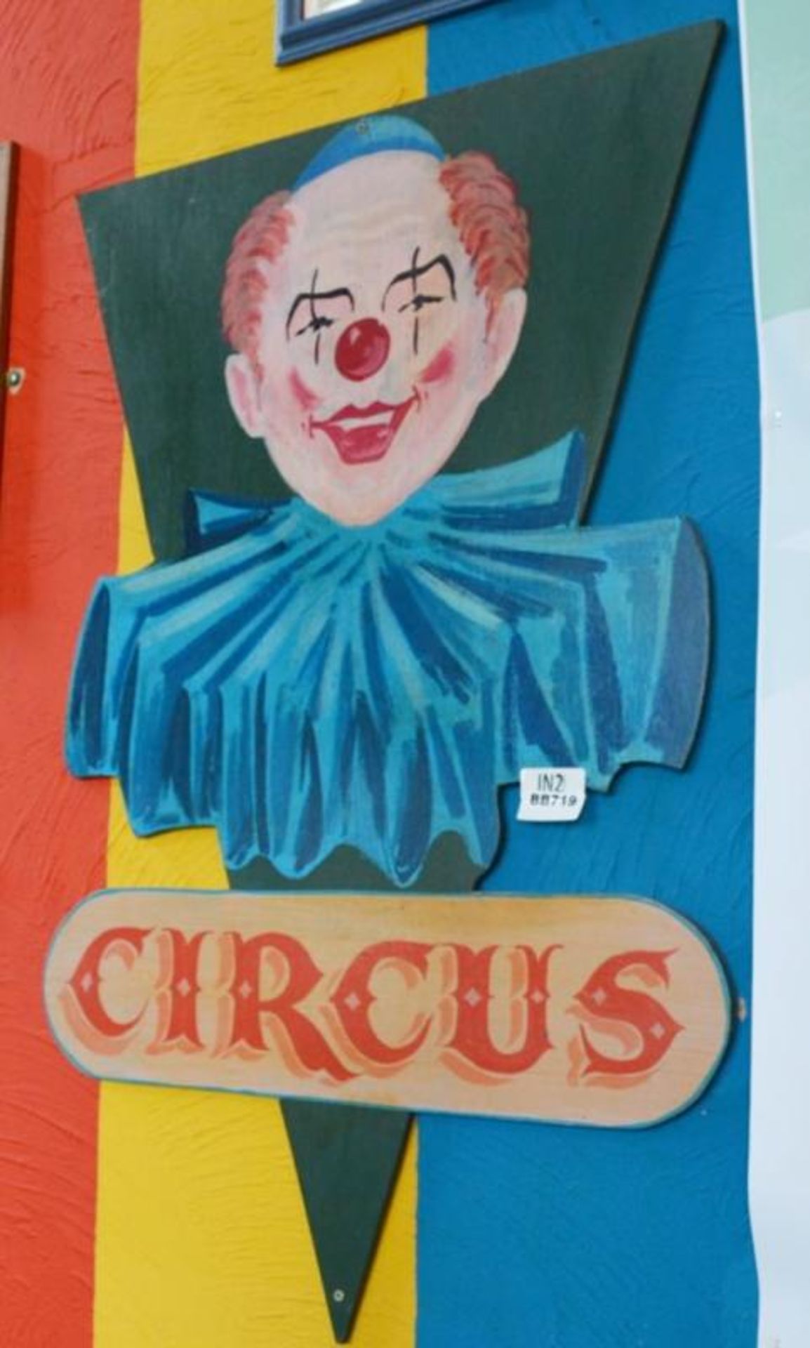 1 x Wooden Circus Clown Wall Plaque - 35 x 24 Inch - Ref BB719 - CL351 - Location: Chorley PR6
