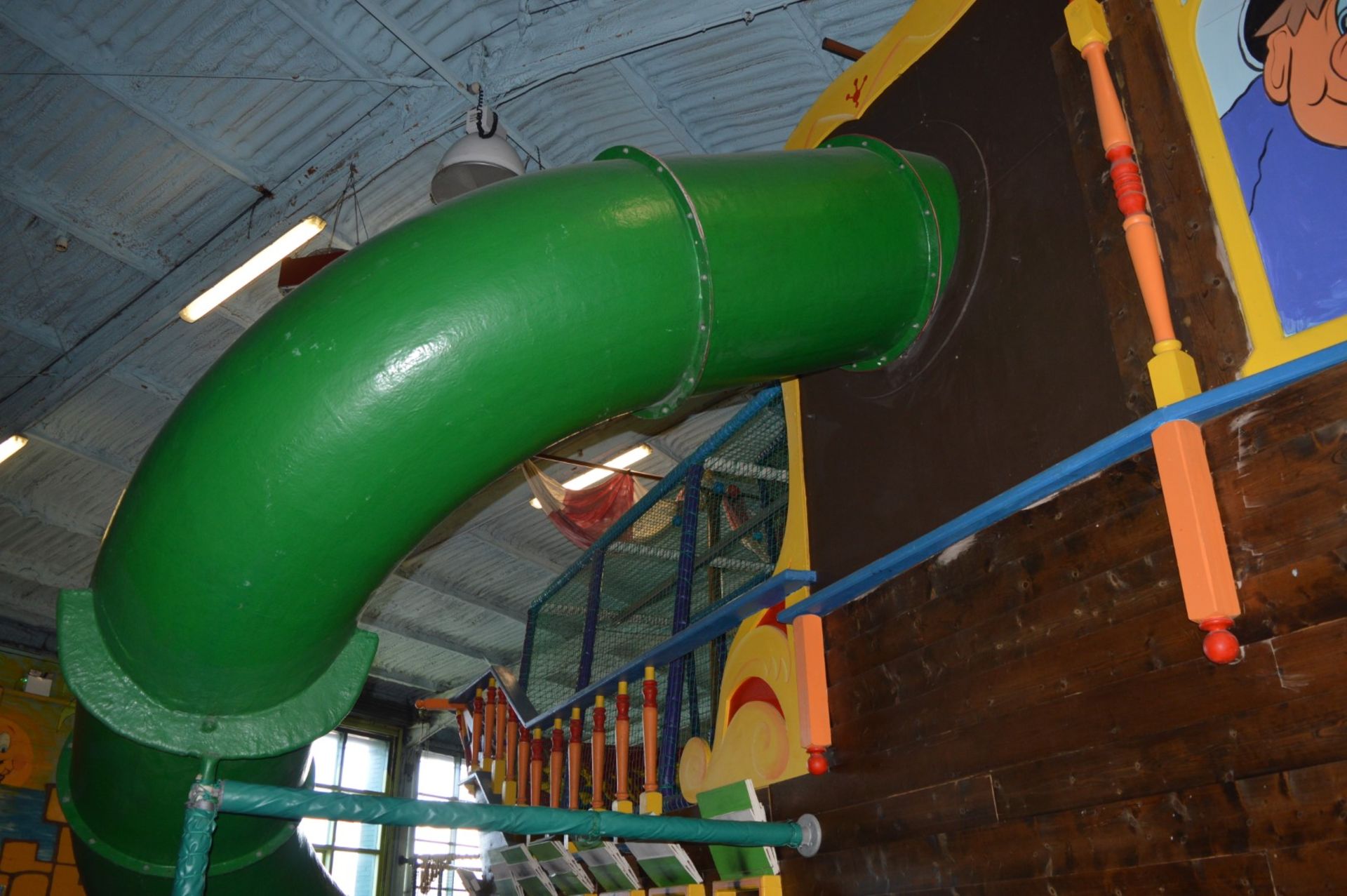 1 x Childrens Playcentre Tunnel Tube Slide in Green - Very Good Condition - Ref PTP - CL351 - - Image 4 of 6