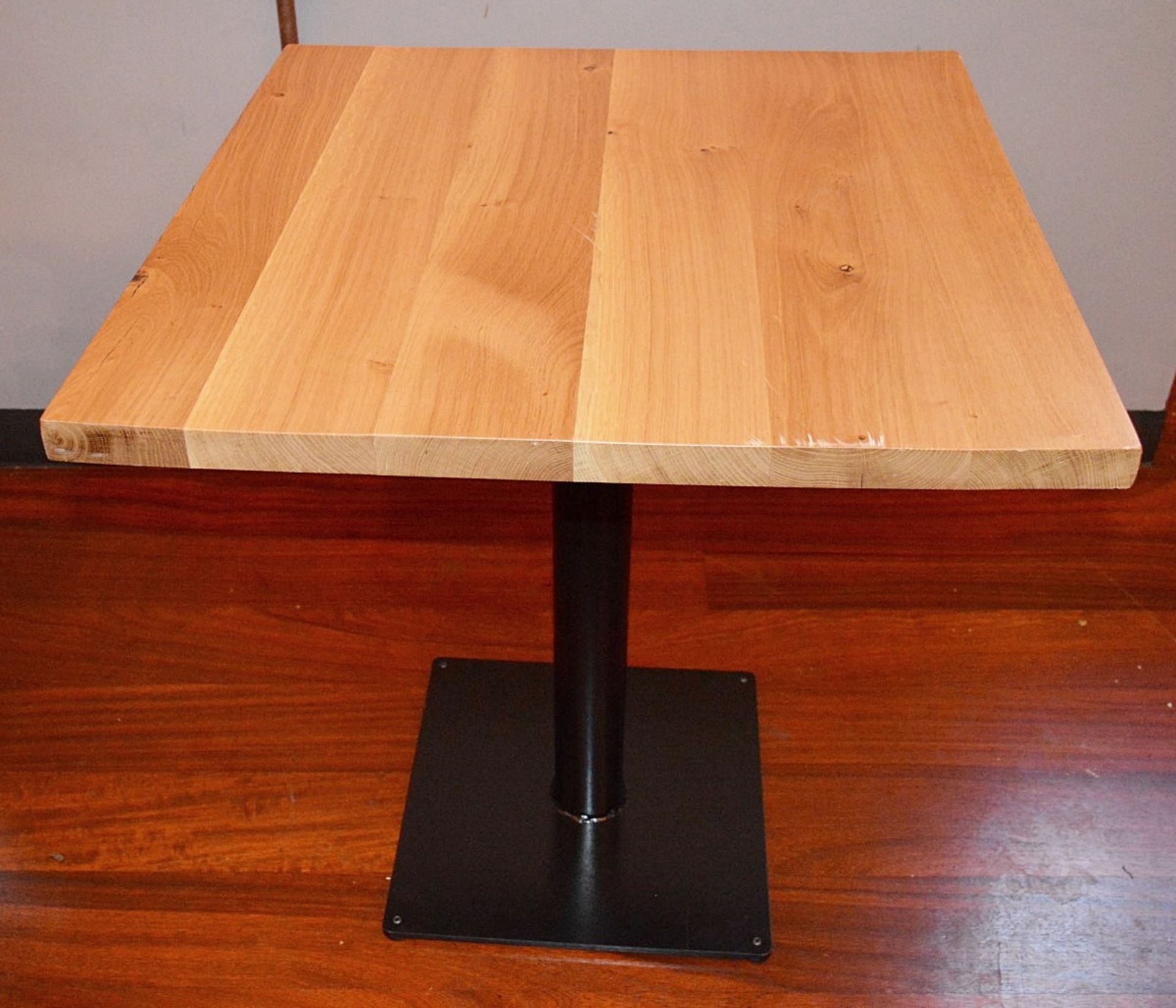 1 x Square Restaurant / Bistro Table - Wooden Topped With A Metal Base - 70x70cm - Recently - Image 2 of 3